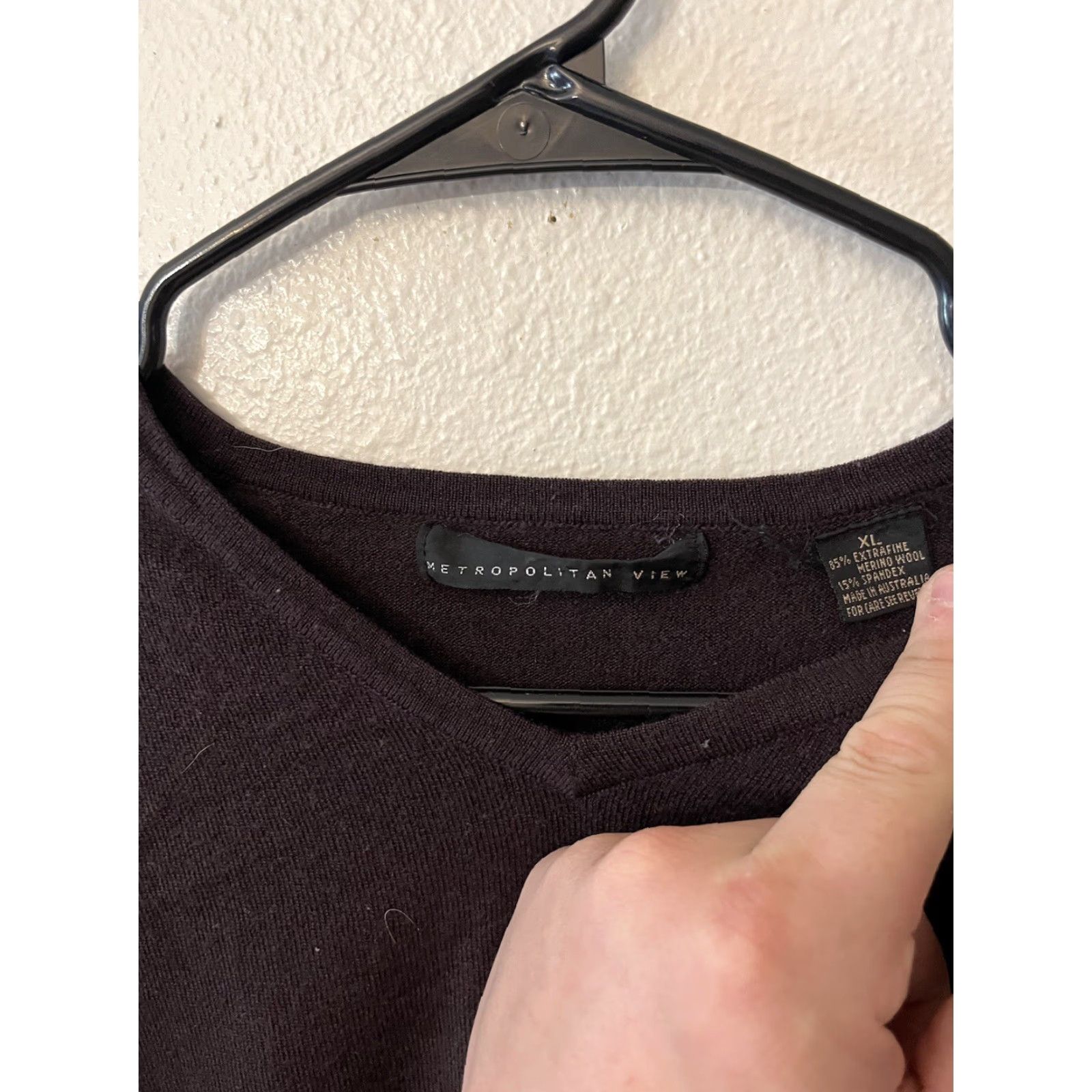 Vintage Metropolitan View Men's Merino Wool Spandex V-Neck XL Maroon Size US XL / EU 56 / 4 - 2 Thumbnail