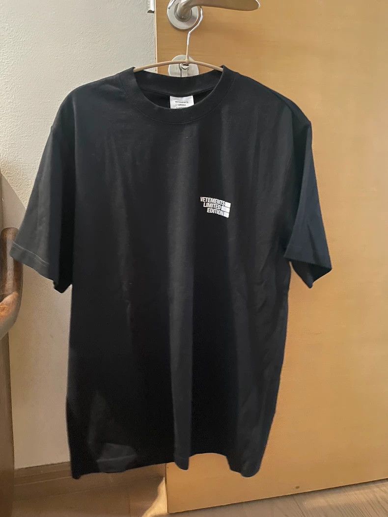 Vetements Vetements Trendy Brand T-Shirt, Size M Size US M / EU 48-50 / 2 - 1 Thumbnail