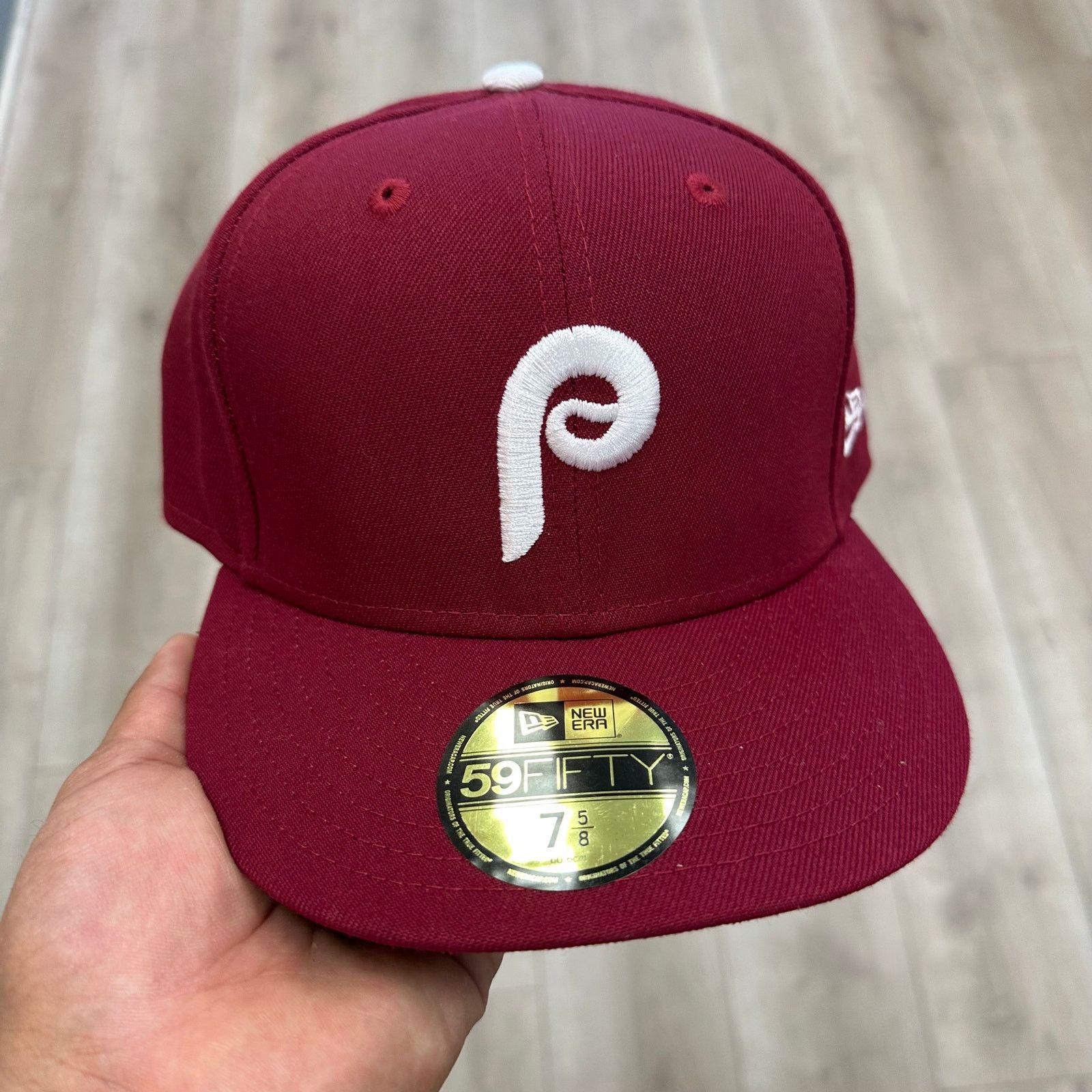 New Era New Era Philadelphia Phillies Burgundy Fitted Hat Size 7 5/8 Size ONE SIZE - 2 Thumbnail