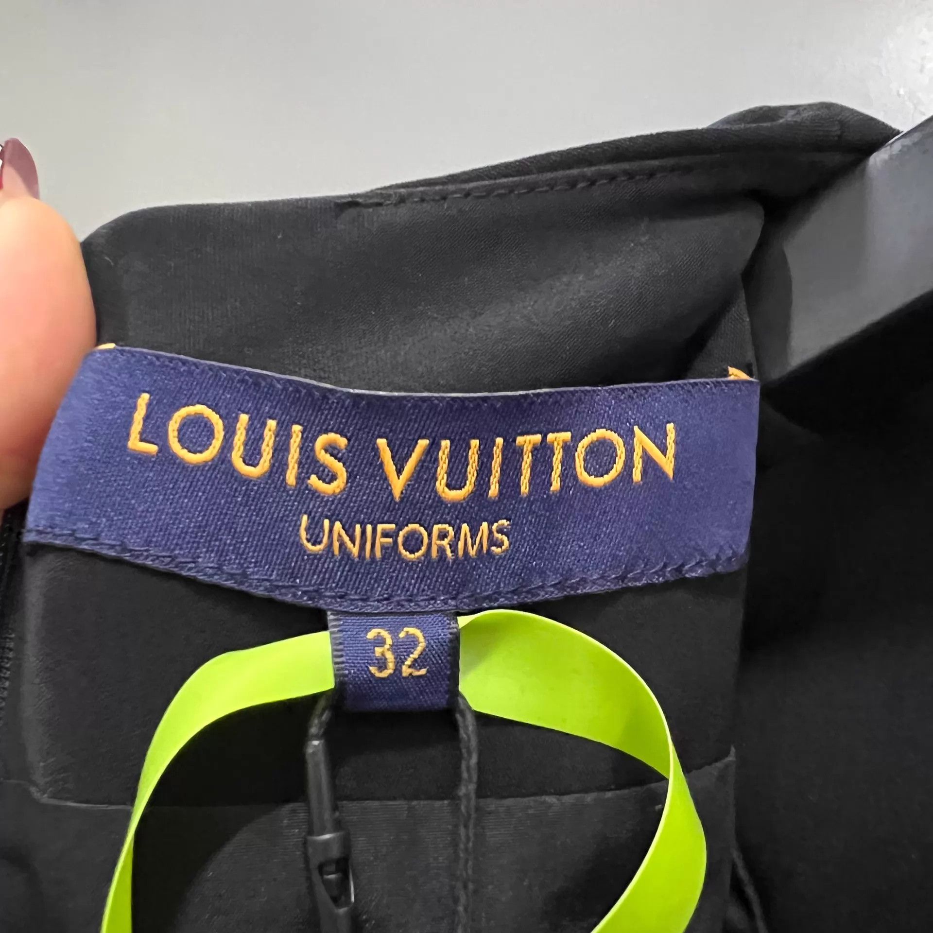 Louis Vuitton lv black short-sleeve dress 32 95 new Size XXS / US 00 / IT 34 - 3 Thumbnail