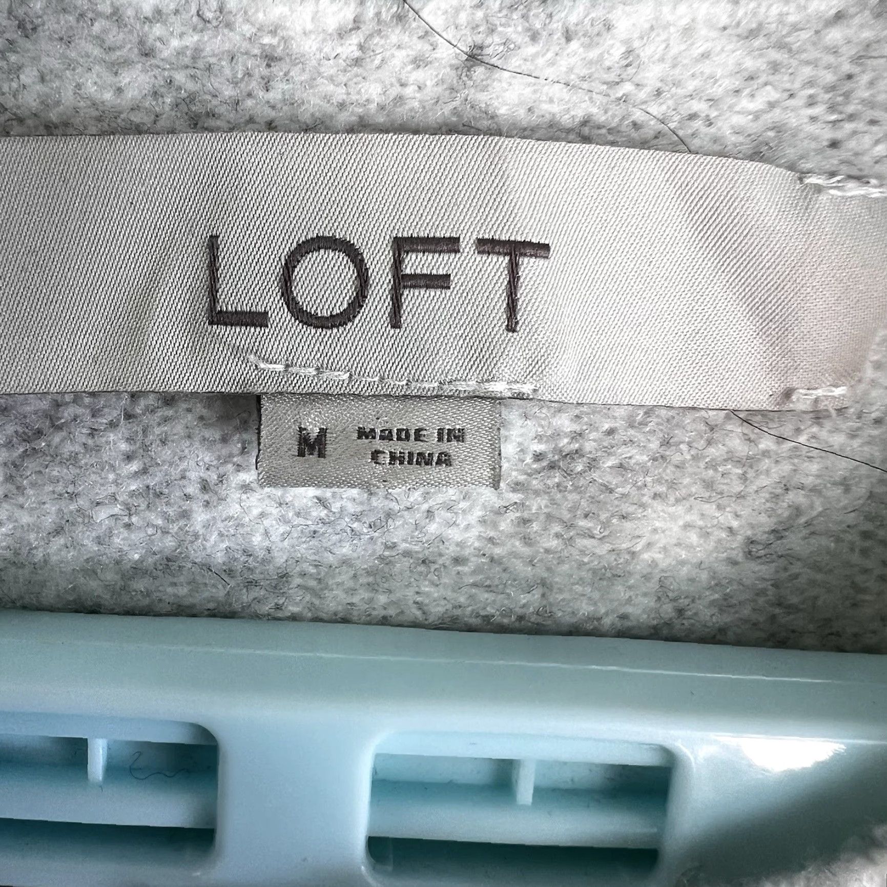 Loft VINTAGE LOFT Wool-Blend Polar Bear Sweater Womens M Gray Animal Print Crew Neck Long Sleeve Fall Winter Size M / US 6-8 / IT 42-44 - 4 Thumbnail