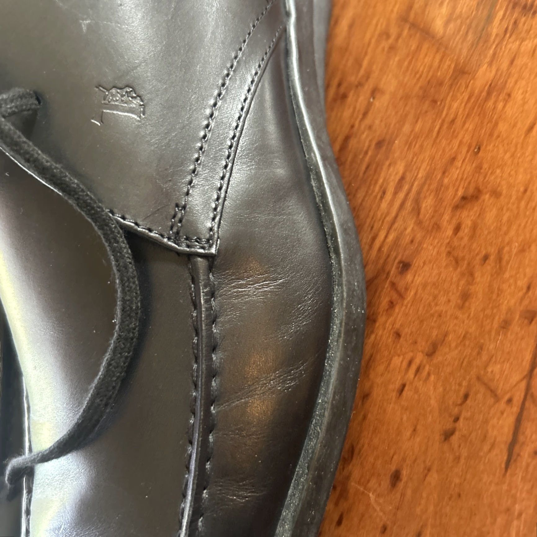 Vintage TOD’S Chukka Boot Men Boots 7.5 Black Leather Italy Leather Medium TOD’s Men SZ. 7.5 Size US 7.5 / EU 40-41 - 3 Thumbnail