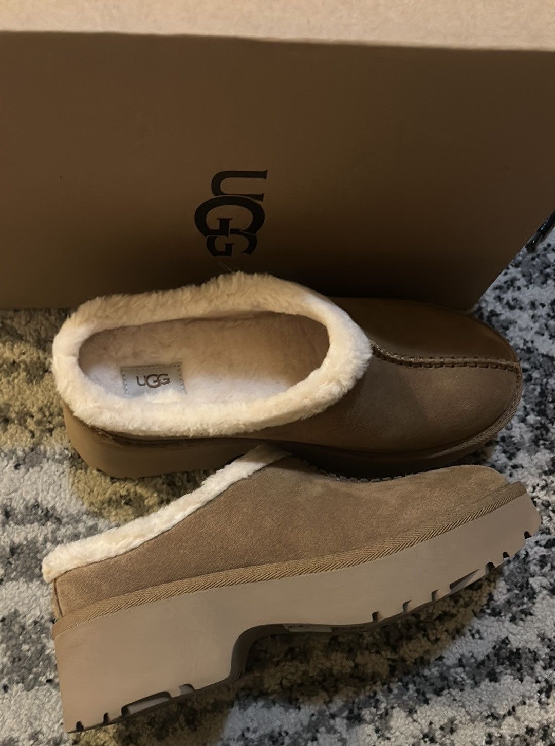 Ugg UGG® New Heights Cozy Clogs size 9 Size US 9 / IT 39 - 5 Thumbnail