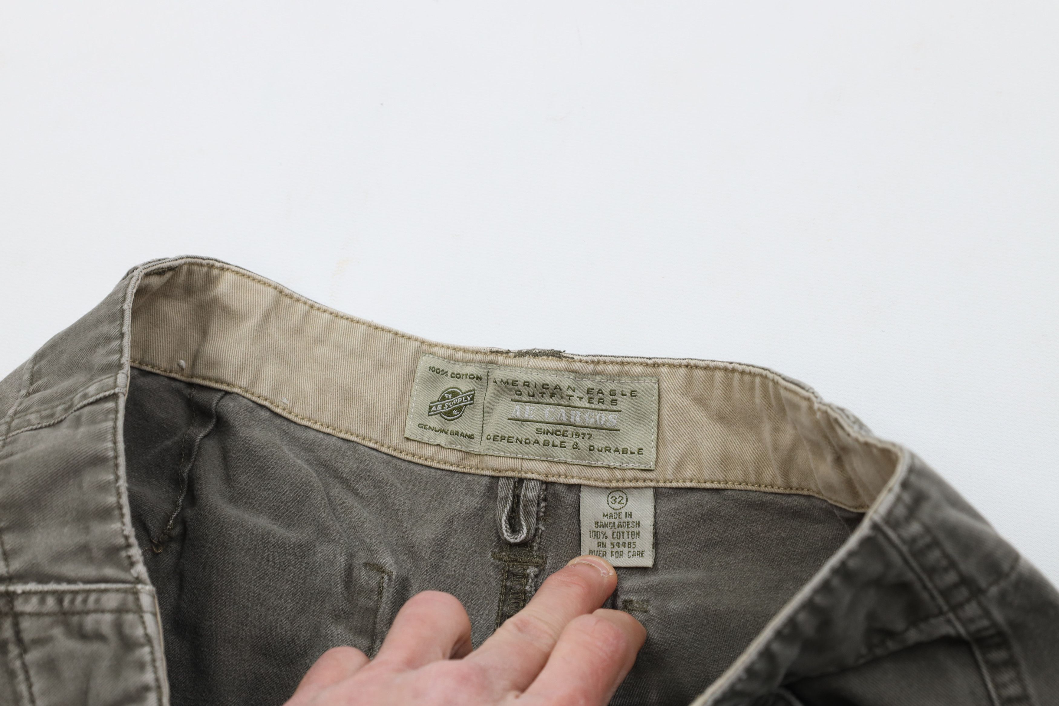 American Eagle Outfitters Vintage 90s Y2K American Eagle Outfitters Cargo Shorts Size US 32 / EU 48 - 6 Thumbnail