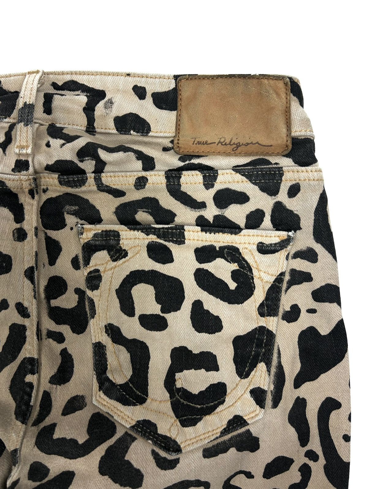True Religion rare True Religion Leopard Jeans Skinny Made In USA Y2K Size 25" / US 0 / IT 36 - 11 Thumbnail