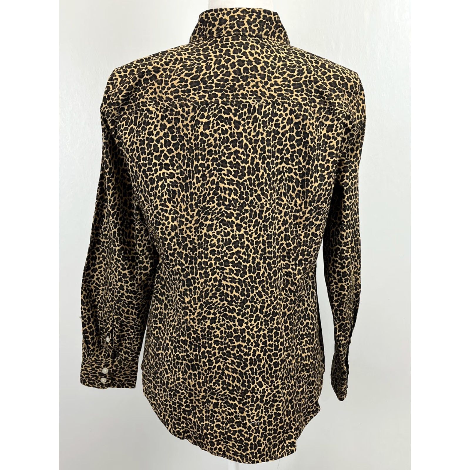 J.Crew Womens J. Crew Button up Shirt Sz M VGUC Animal Print Leopard Cotton Size M / US 6-8 / IT 42-44 - 3 Thumbnail