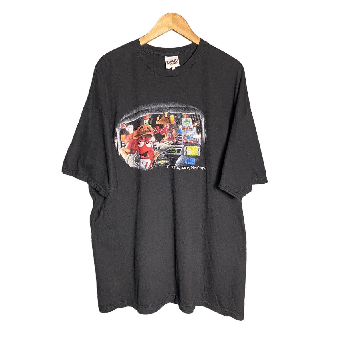 Vintage Vintage M&M’s Candy New York Taxi Graphic T-Shirt Size US XXL / EU 58 / 5 - 2 Thumbnail