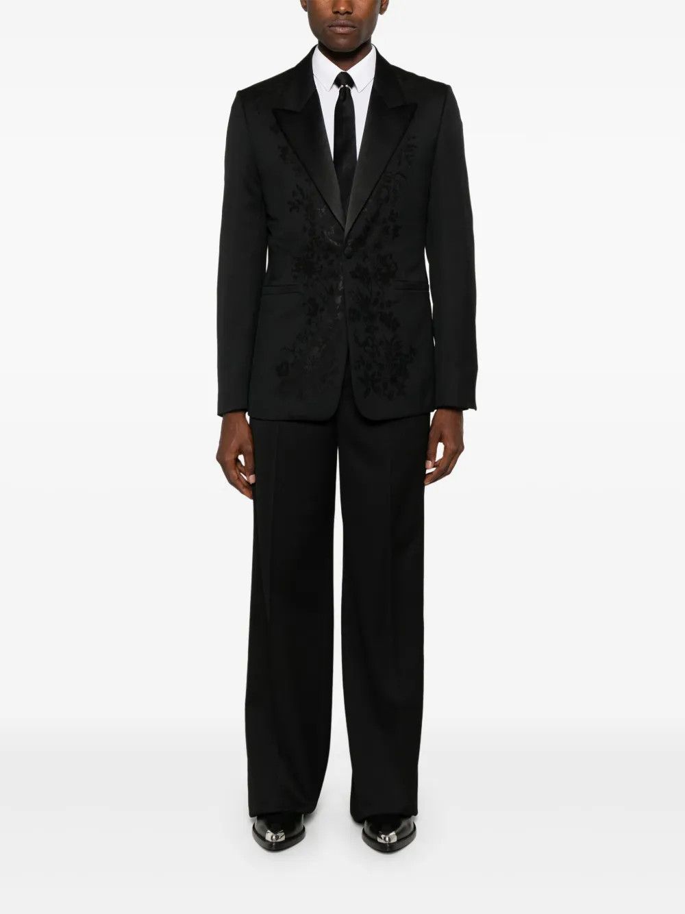Givenchy o1w1db10525 Peak Lapel Jacket Slim Fit in Black Size US XL / EU 56 / 4 - 2 Thumbnail