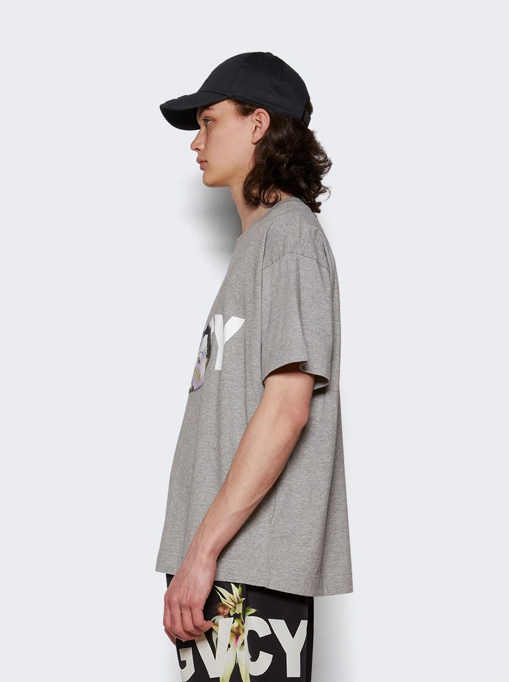 Givenchy o1mle0426 Boxy Short Sleeve T-Shirt in Gray Size US XS / EU 42 / 0 - 4 Thumbnail