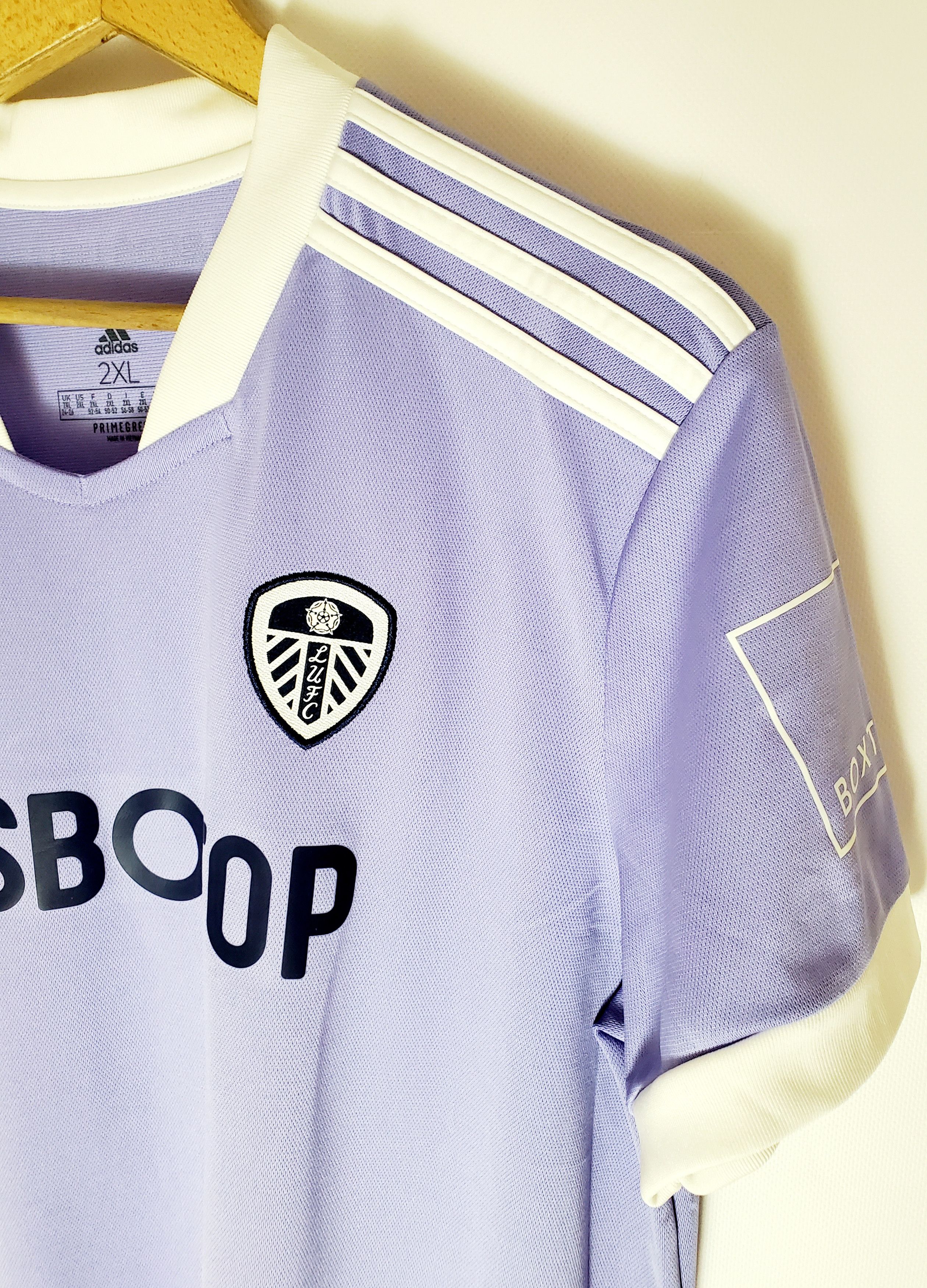 Adidas LEEDS UNITED 2021/22 Adidas soccer jersey new condition XXl Size US XXL / EU 58 / 5 - 2 Thumbnail