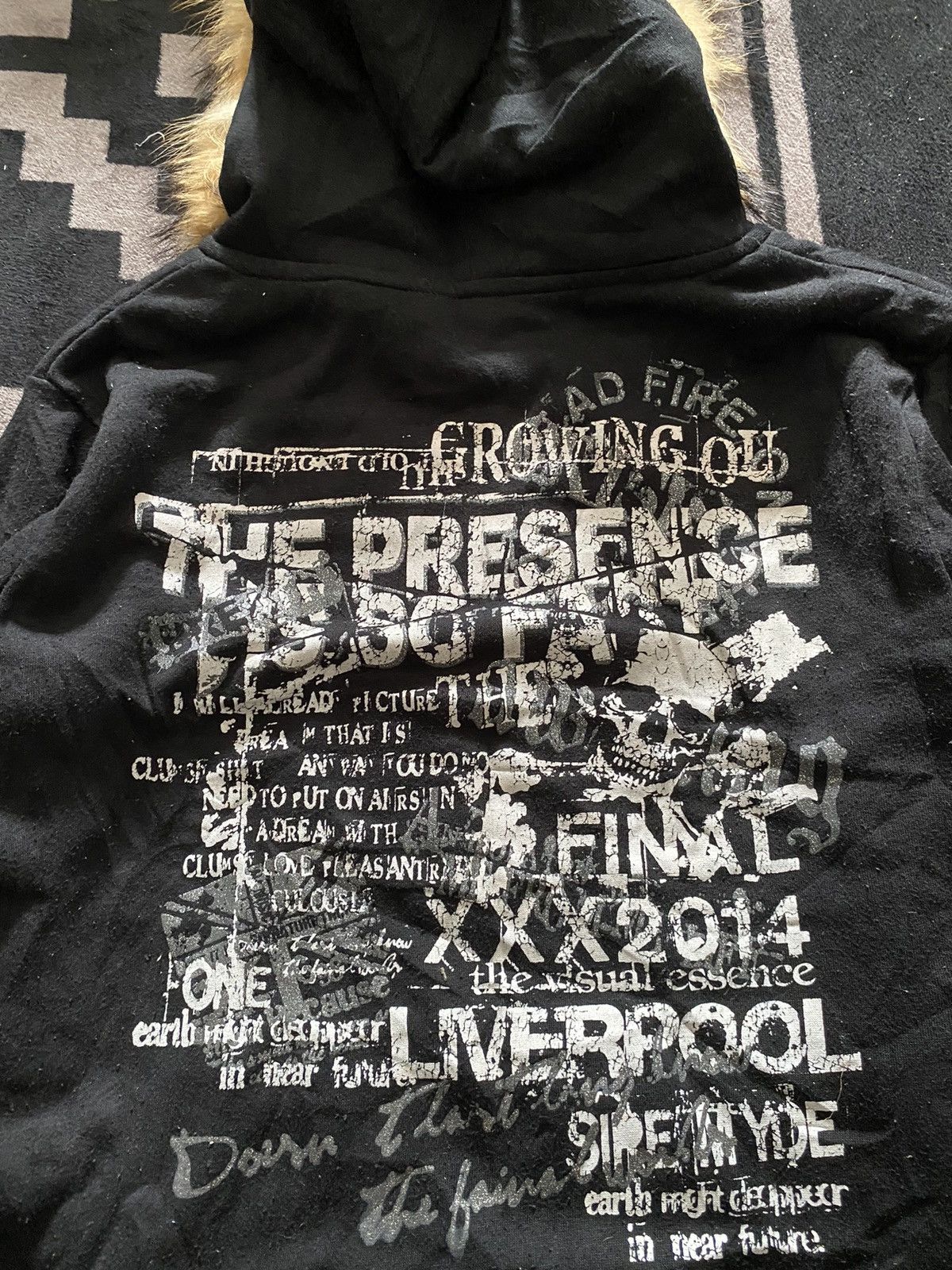 Isamu Katayama Backlash Beaumere gothic poem faux fur hoodie Size US L / EU 52-54 / 3 - 5 Thumbnail