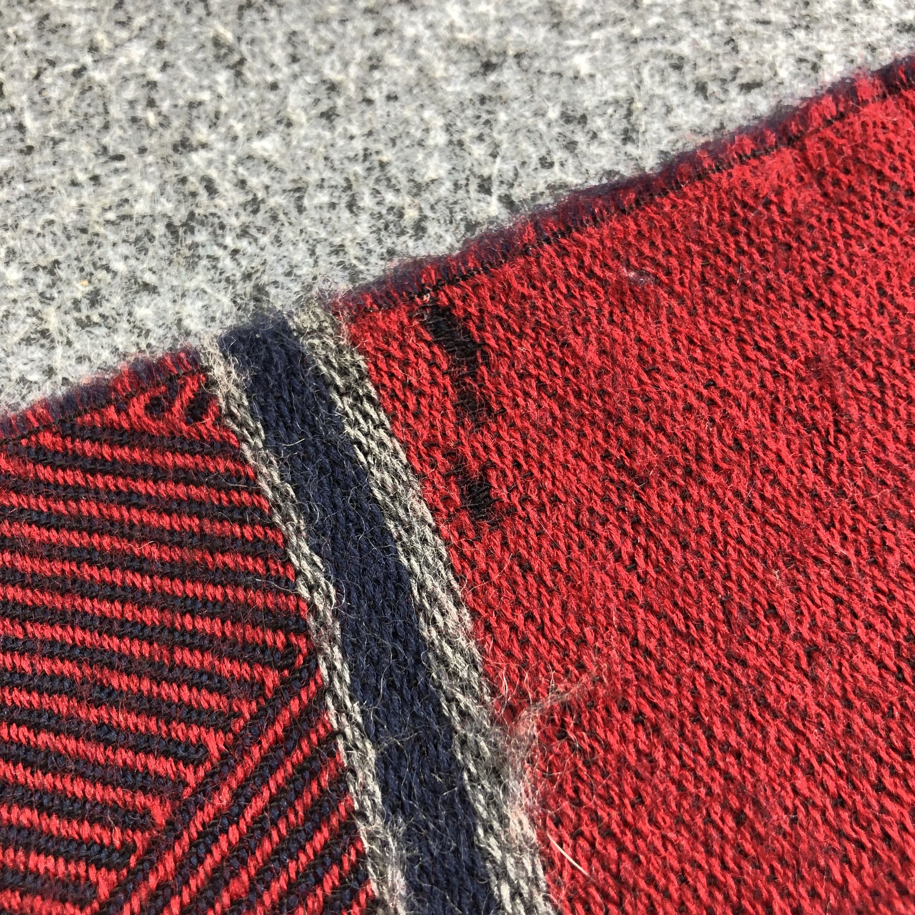 Yves Saint Laurent YSL Wool Scarf Muffler V2042 Size ONE SIZE - 8 Thumbnail