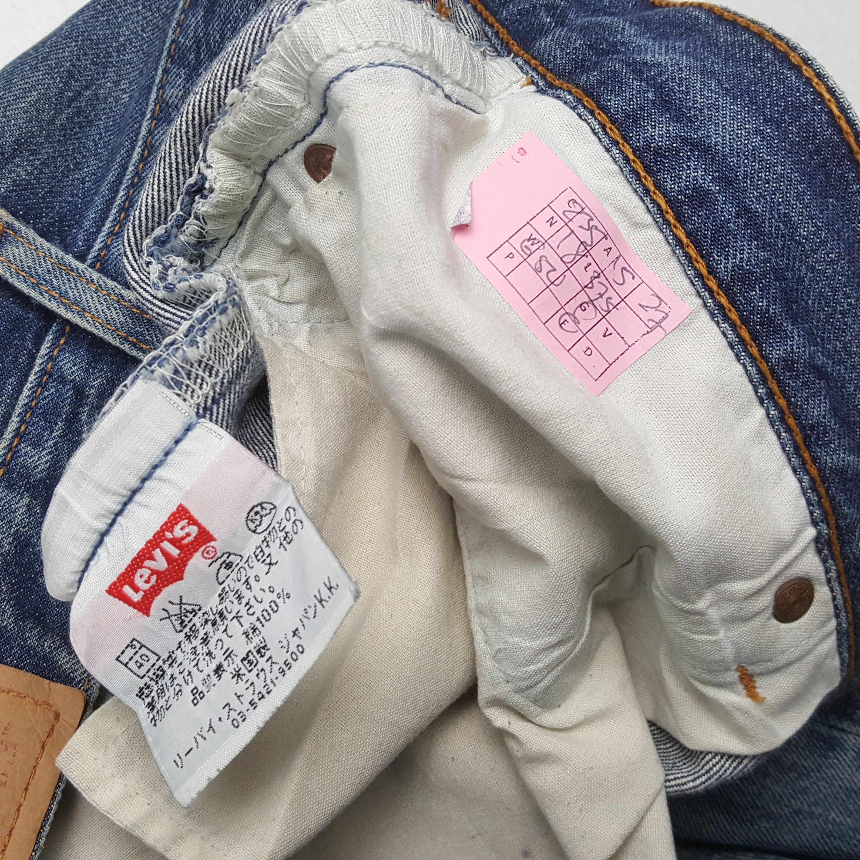 Levi's × Vintage LEVI'S 501 Fashion Streetwear Style Distressed Jeans Size US 30 / EU 46 - 13 Thumbnail