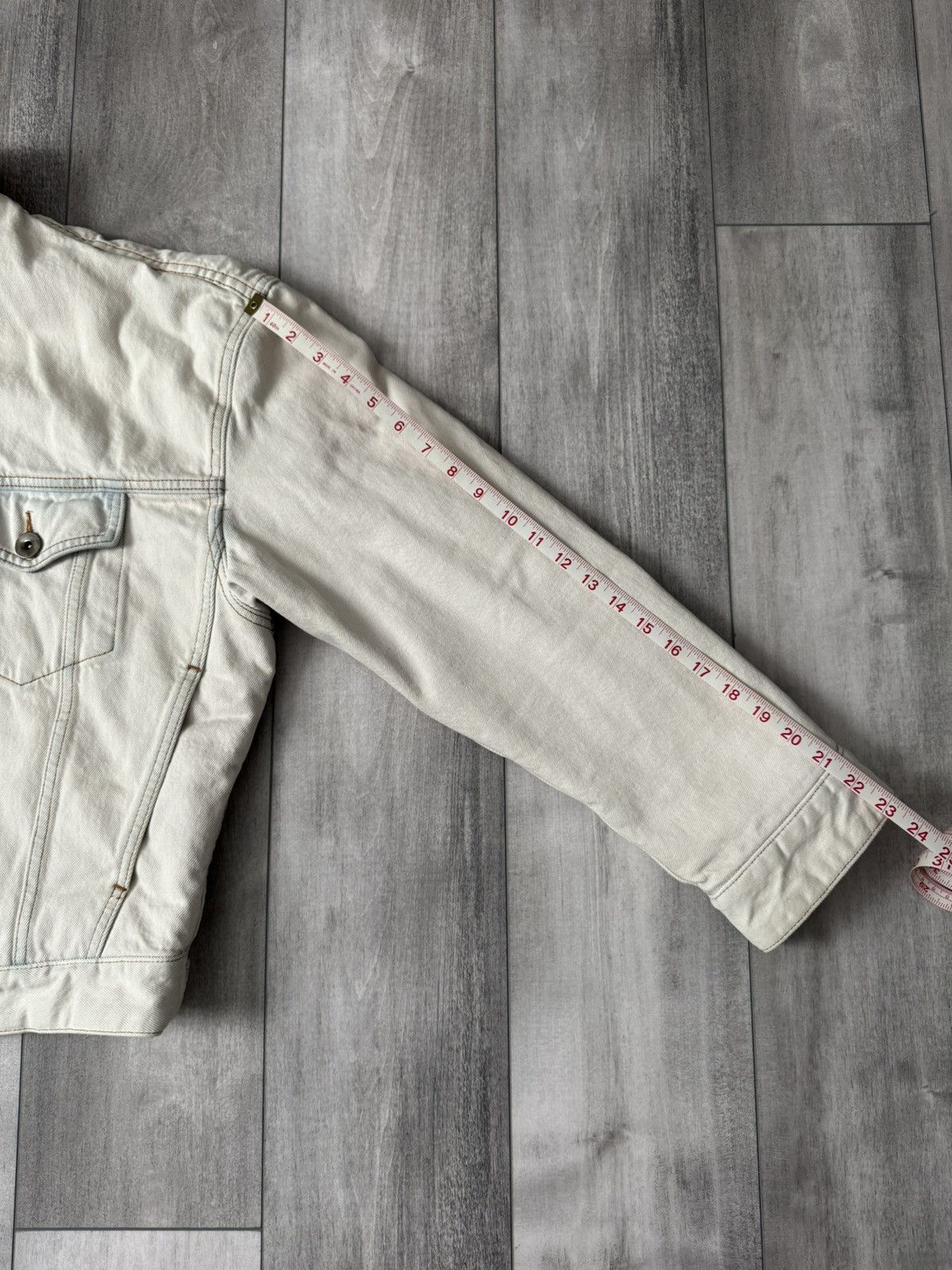 Yeezy Yeezy Season 5 Sherpa Denim Work Jacket ‘Ivory’ Size US XS / EU 42 / 0 - 9 Thumbnail
