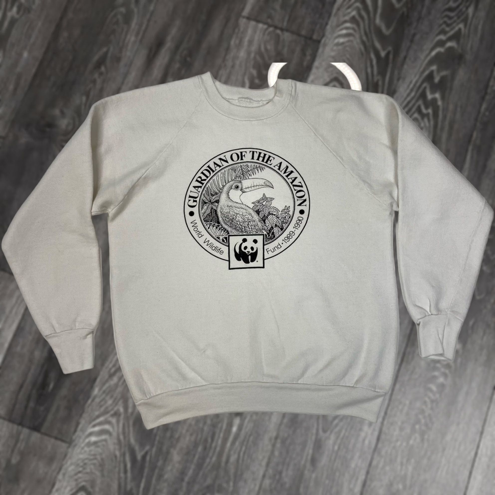 Vintage VINTAGE World Wildlife Fund Sweatshirt Women Small 90s Crew Neck Pullover Logo Graphic Print Size S / US 4 / IT 40 - 1 Thumbnail