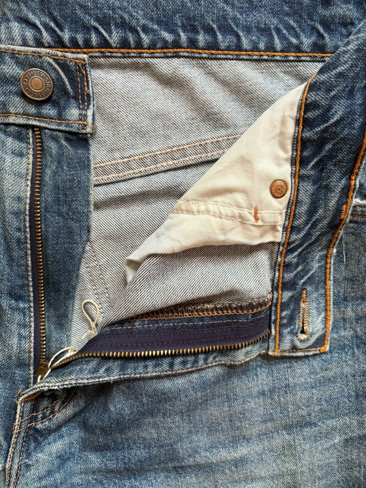 LVC × Levi's × Levi's Vintage Clothing Vintage 90s Levis 505 Orange Tab Patch Distressed Baggy Jean Size US 32 / EU 48 - 9 Thumbnail