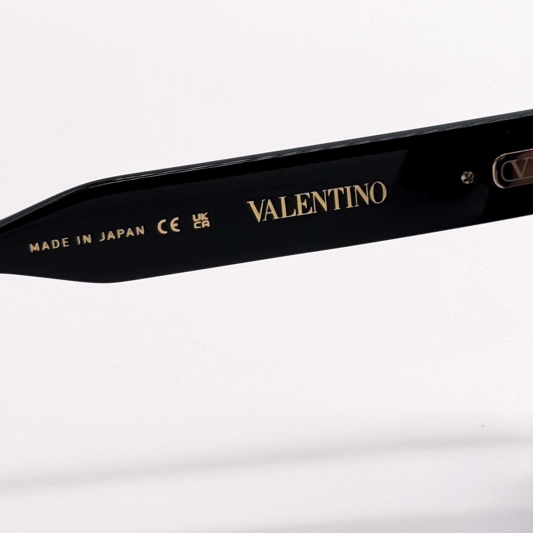 Valentino NEW VALENTINO SUNGLASSES WOMEN BLACK V-GOLD-II VLS-161A Size ONE SIZE - 6 Thumbnail