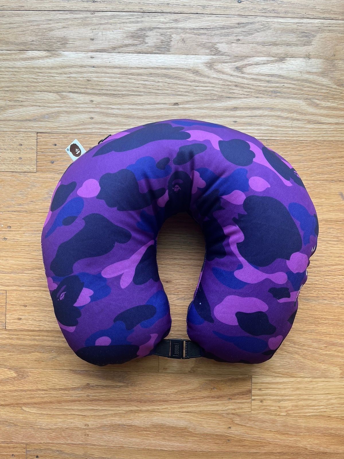 Pre-owned Bape Reversible Neck Pillow In Purple