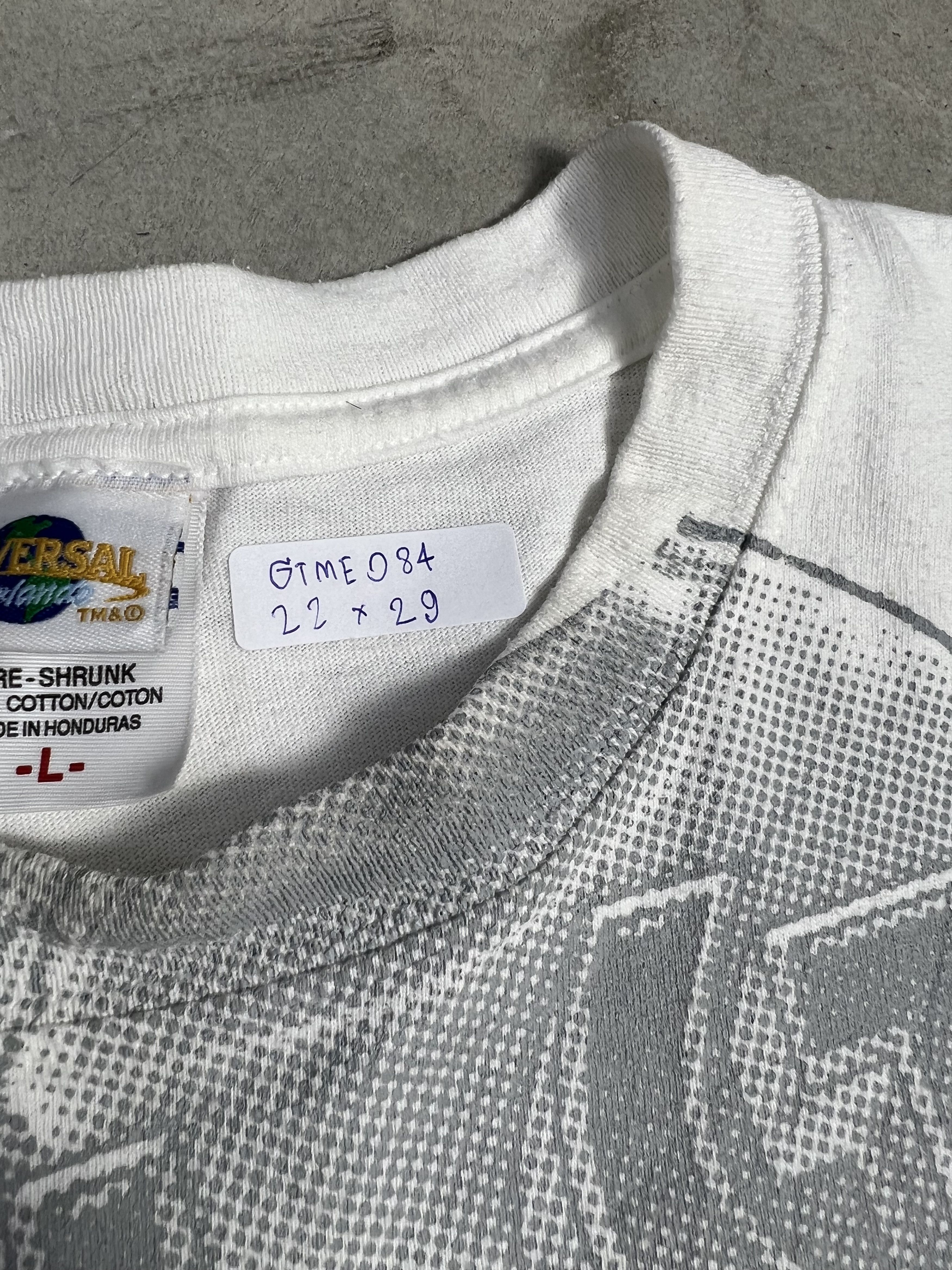 Universal Studios Universal Studio Florida Big Print Tee (L) GTME084 Size US L / EU 52-54 / 3 - 6 Thumbnail