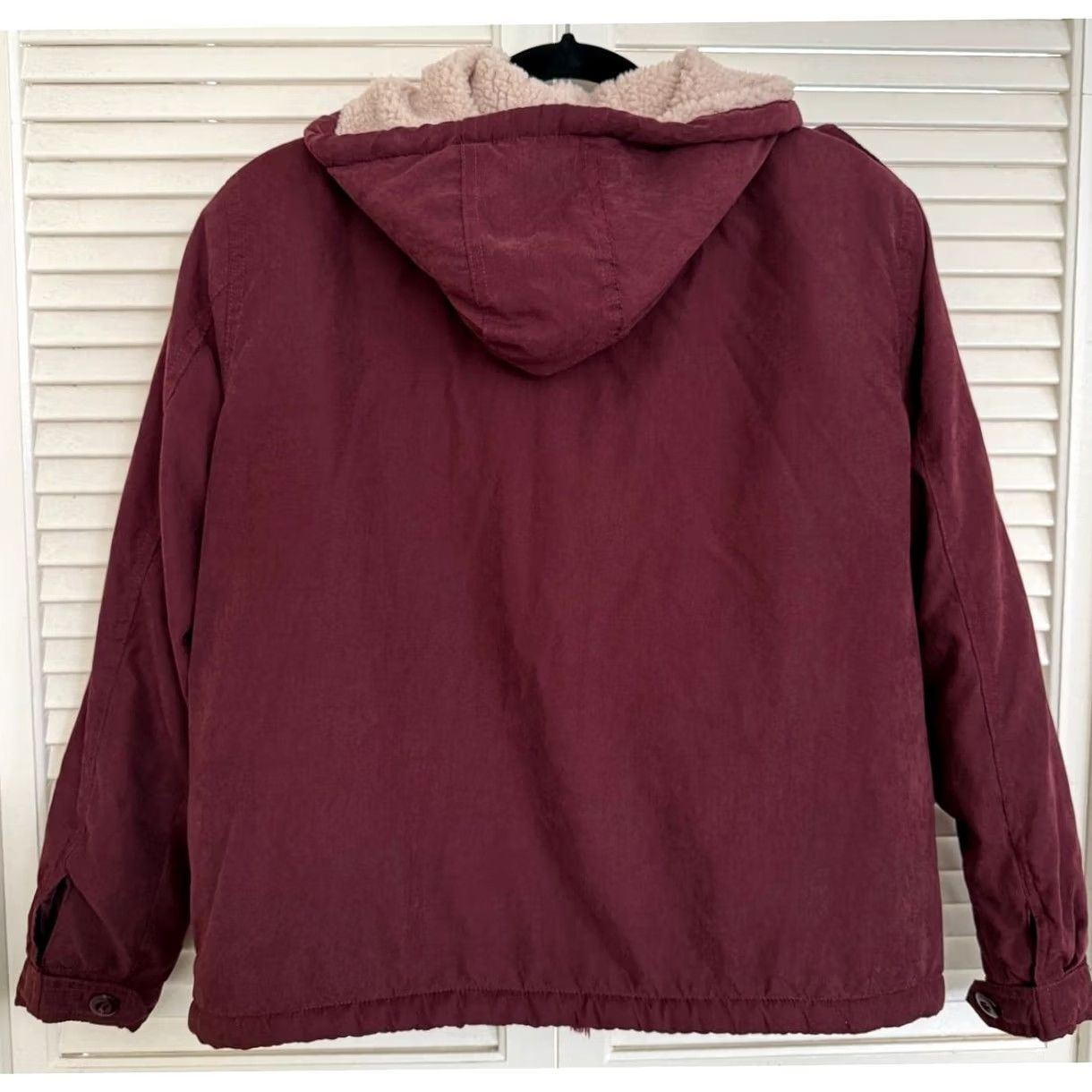 Brandy Melville Brandy Melville Jacket Shirt Hoodie? Size M / US 6-8 / IT 42-44 - 2 Thumbnail