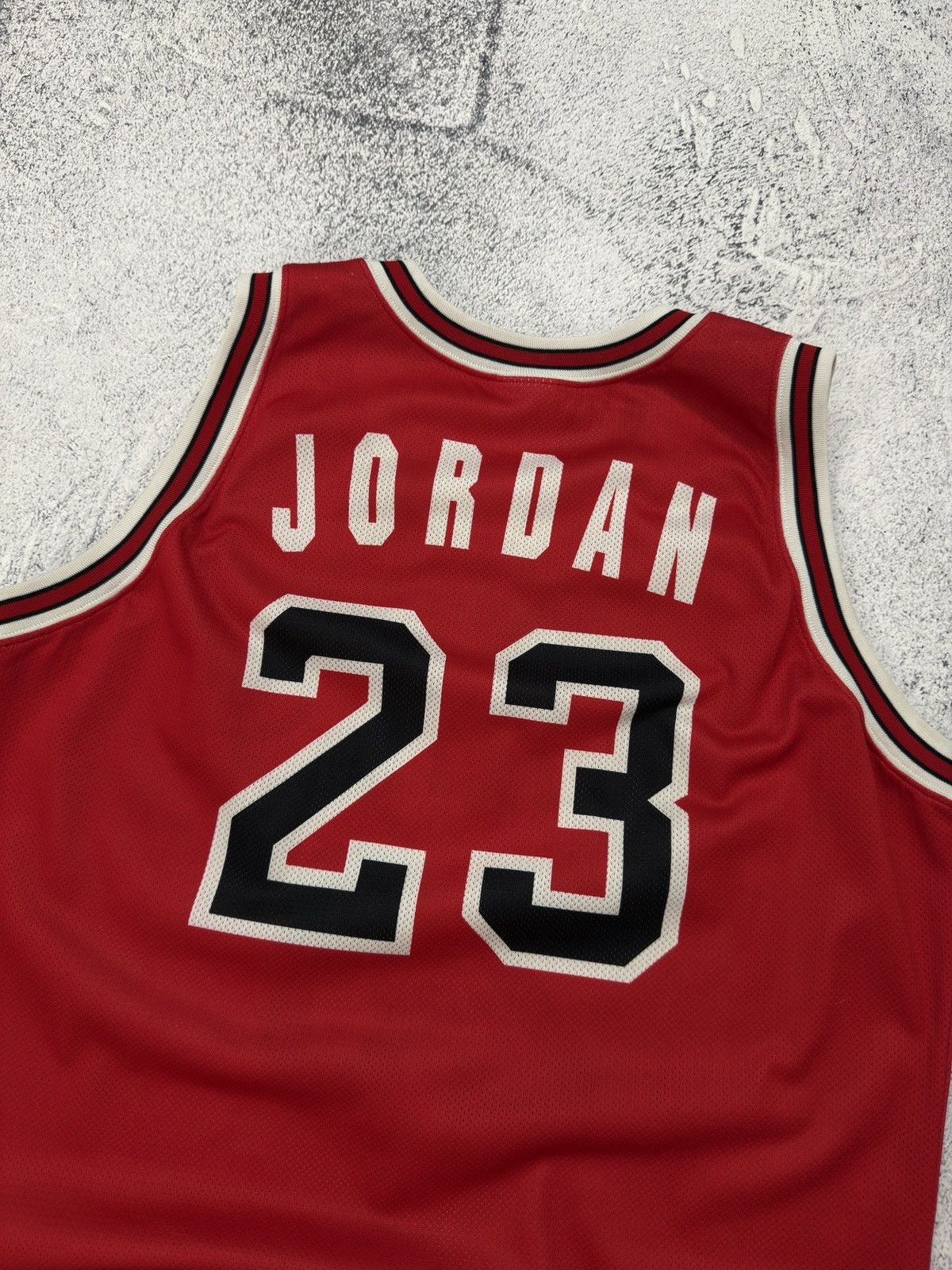 Champion × Vintage VINTAGE 90s CHAMPION JORDAN CHICAGO BULLS JERSEY TEE TSHIRT Size US XL / EU 56 / 4 - 12 Thumbnail