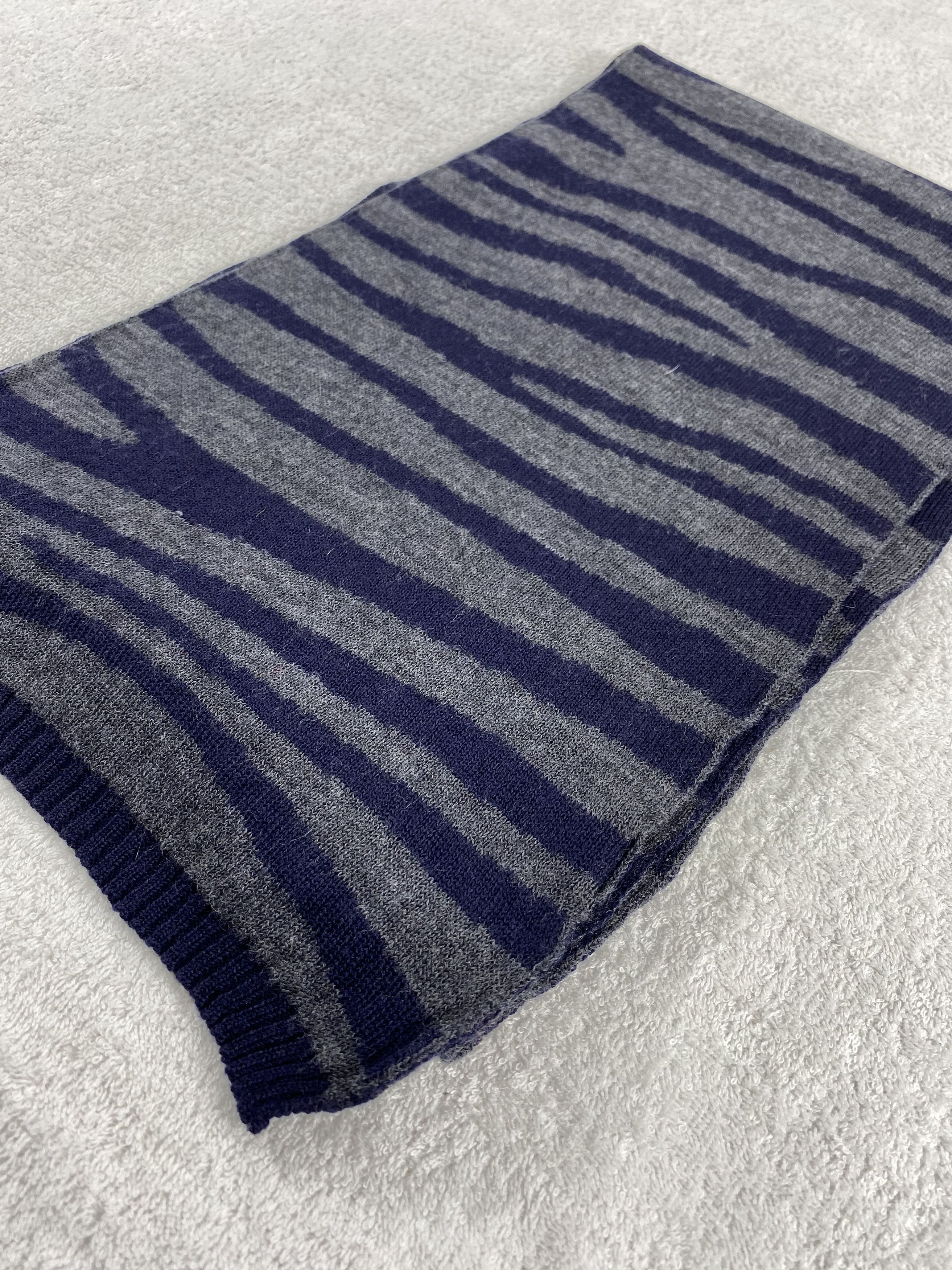 Krizia Uomo Vintage Krizia Uomo Scarf/Muffler/Neckwear MF807 Size ONE SIZE - 3 Thumbnail