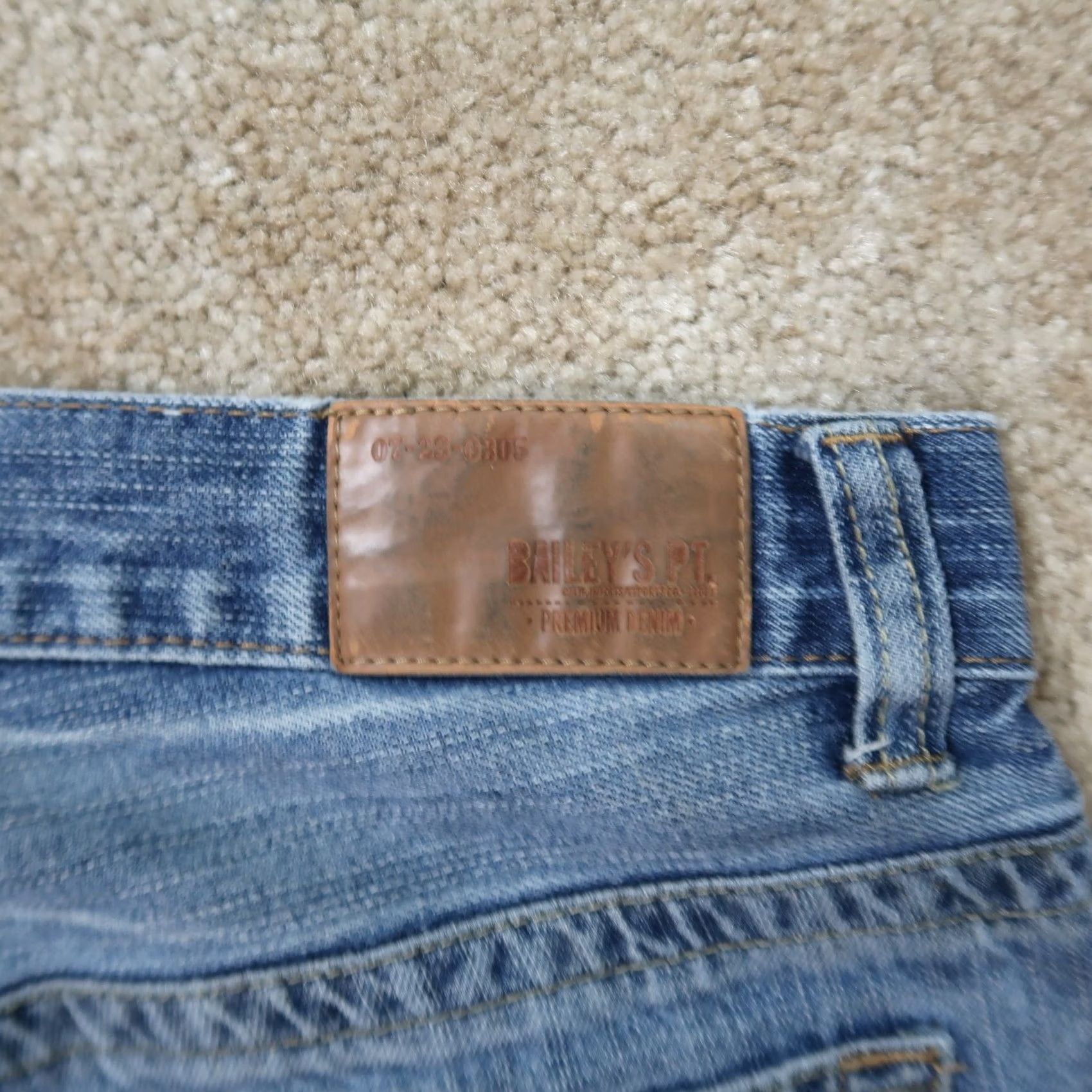 Denime VINTAGE Baileys Point Bootcut Jeans Men’s 32x30 Blue Denim Distressed Grunge 5-Pocket Relaxed Regular Size 32 in Blue Mens Jeans Size US 32 / EU 48 - 5 Thumbnail