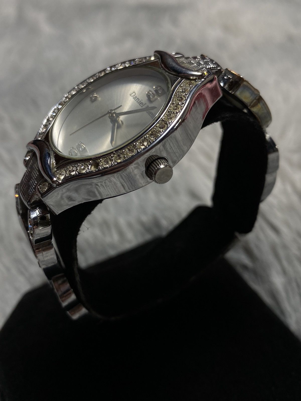 Japanese Brand Daniel Klein Crystal-Embellished Silver Watch Japanese Brand Size ONE SIZE - 3 Thumbnail