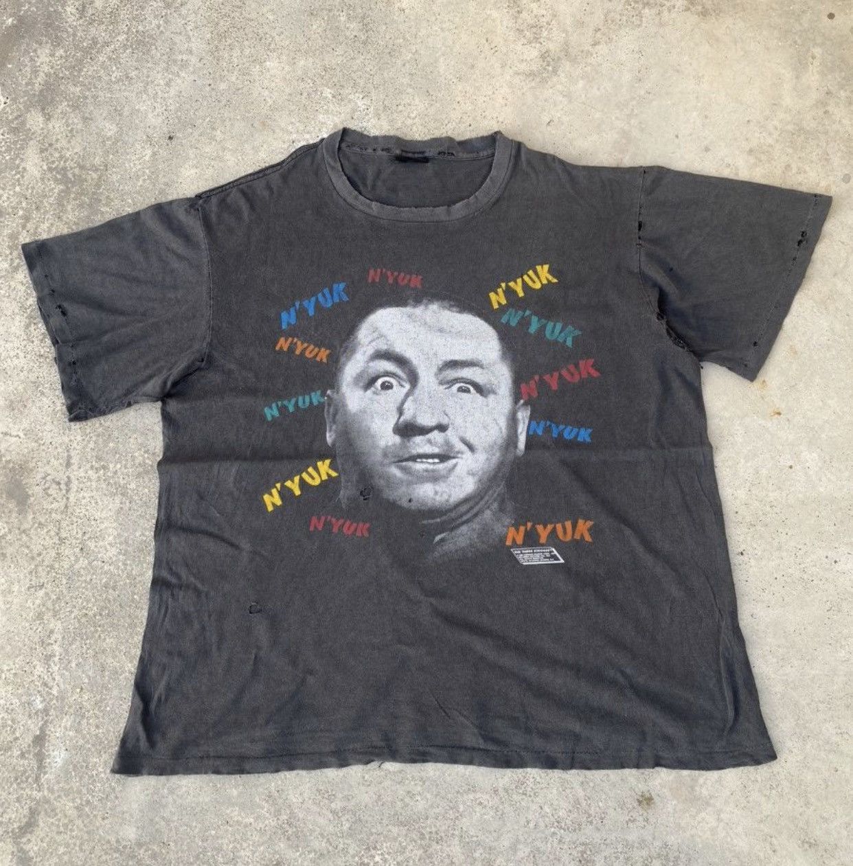 Vintage Vintage 1988 The Three Stooges Curly N’YUK Big Face Size US XL / EU 56 / 4 - 1 Thumbnail