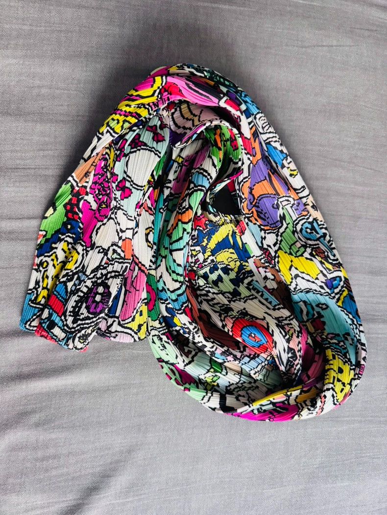 Issey Miyake Issey Miyake size:4 Graffiti series dress Size M / US 6-8 / IT 42-44 - 2 Thumbnail