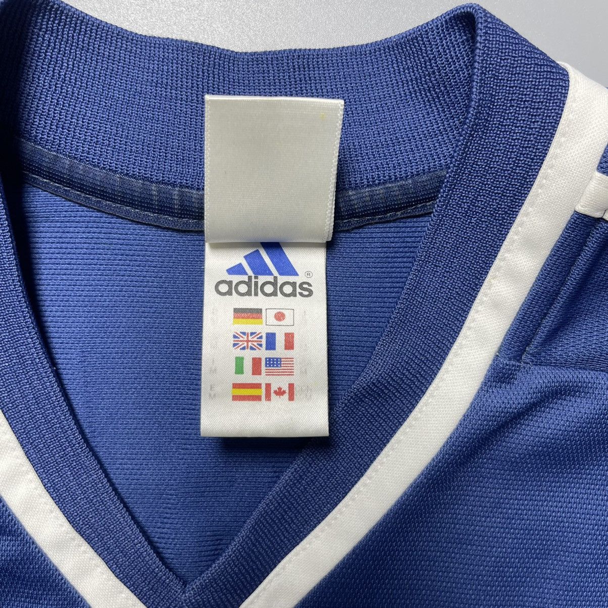 Adidas NEWCASTLE ADIDAS 2001/2002 FOOTBALL AWAY JERSEY #9 SHEARER Size US M / EU 48-50 / 2 - 6 Thumbnail