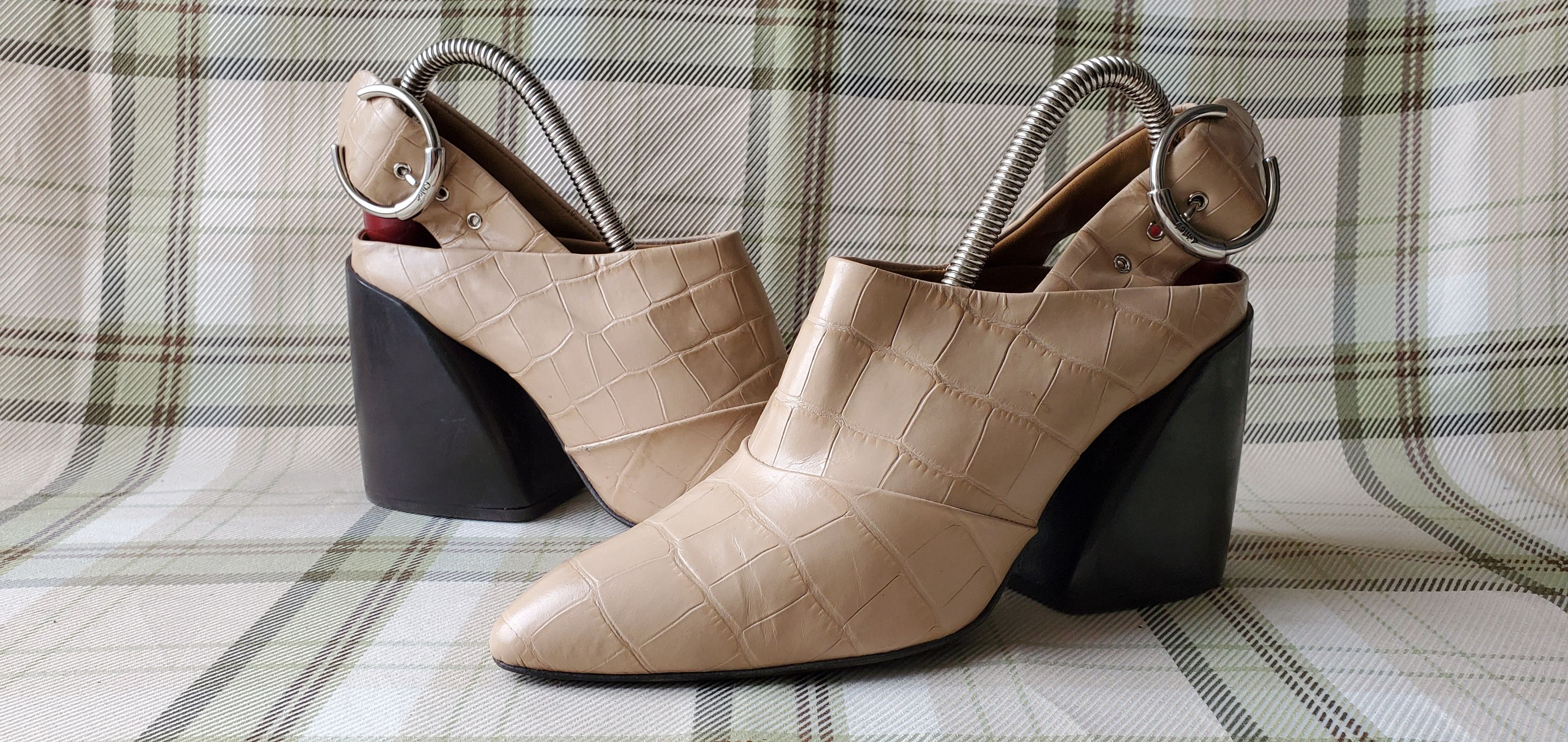 Chloe Chloe Platform Croc embossed Shoes Size US 7 / IT 37 - 9 Thumbnail