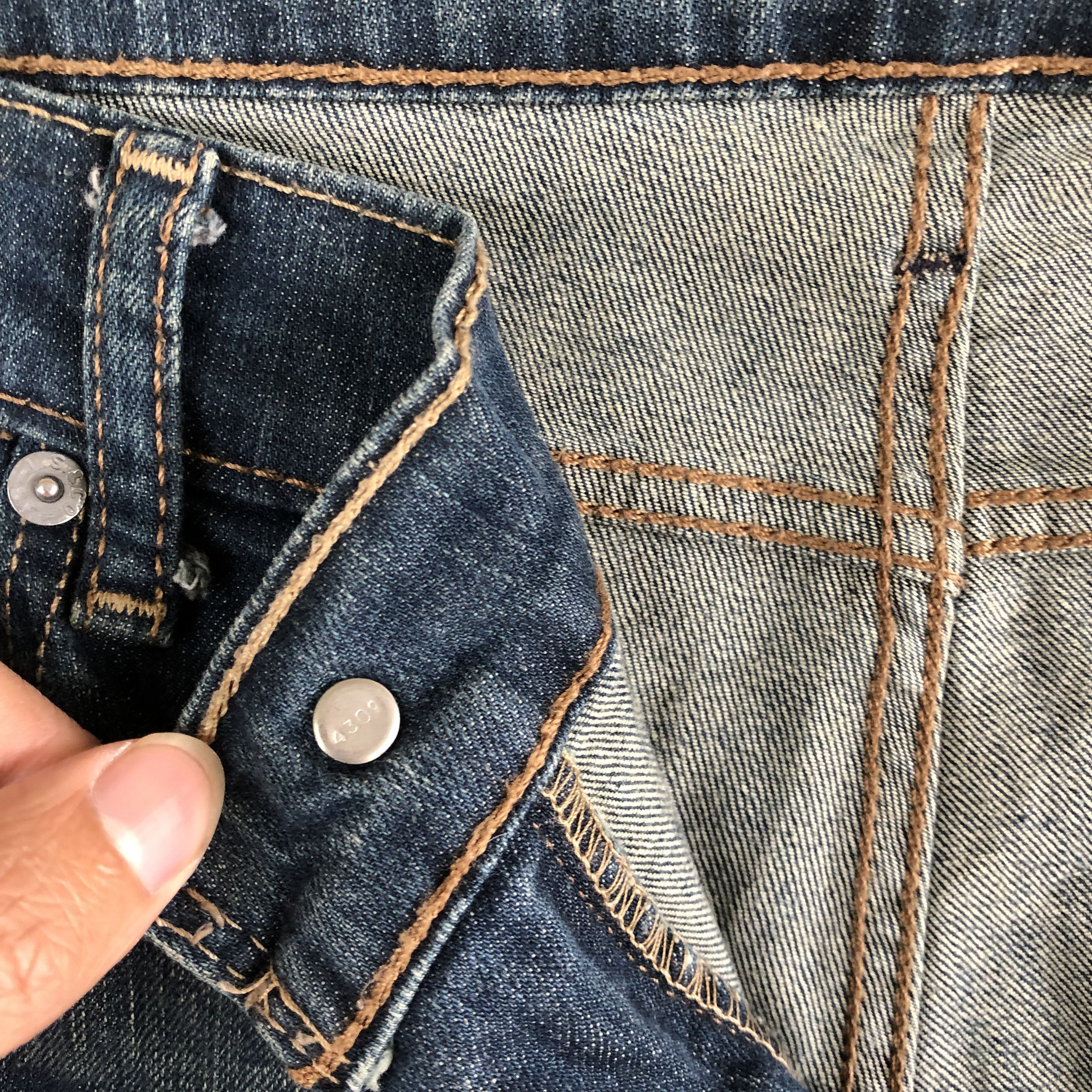 Levi's Vintage Y2K Levis 505 Faded Jeans Levi's 505 Indigo Denim Size US 38 / EU 54 - 7 Thumbnail