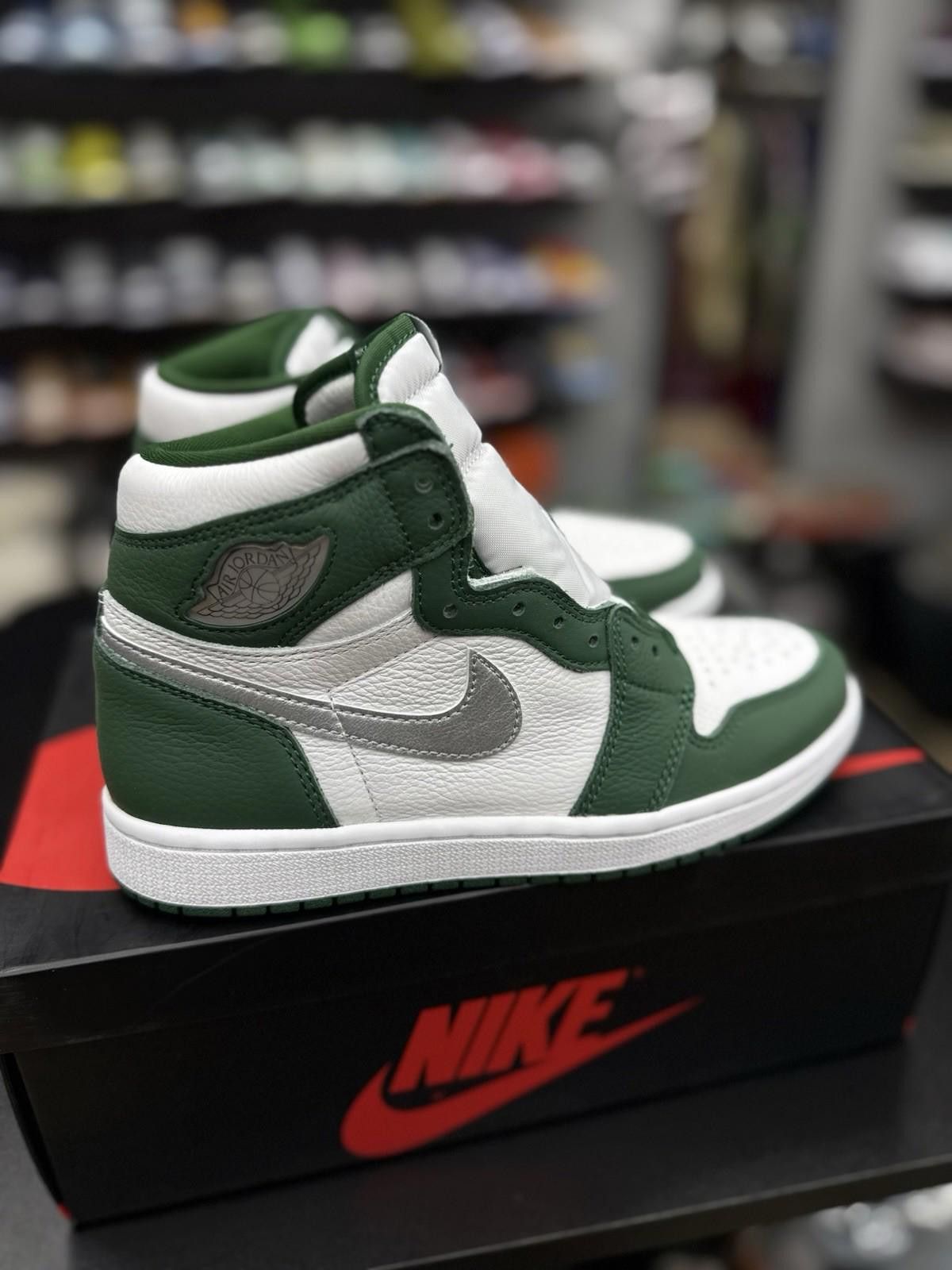 Jordan Brand Air Jordan 1 Retro High Og Gorge Green DZ5485-303 6.5M New Size US 6.5 / EU 39-40 - 3 Thumbnail