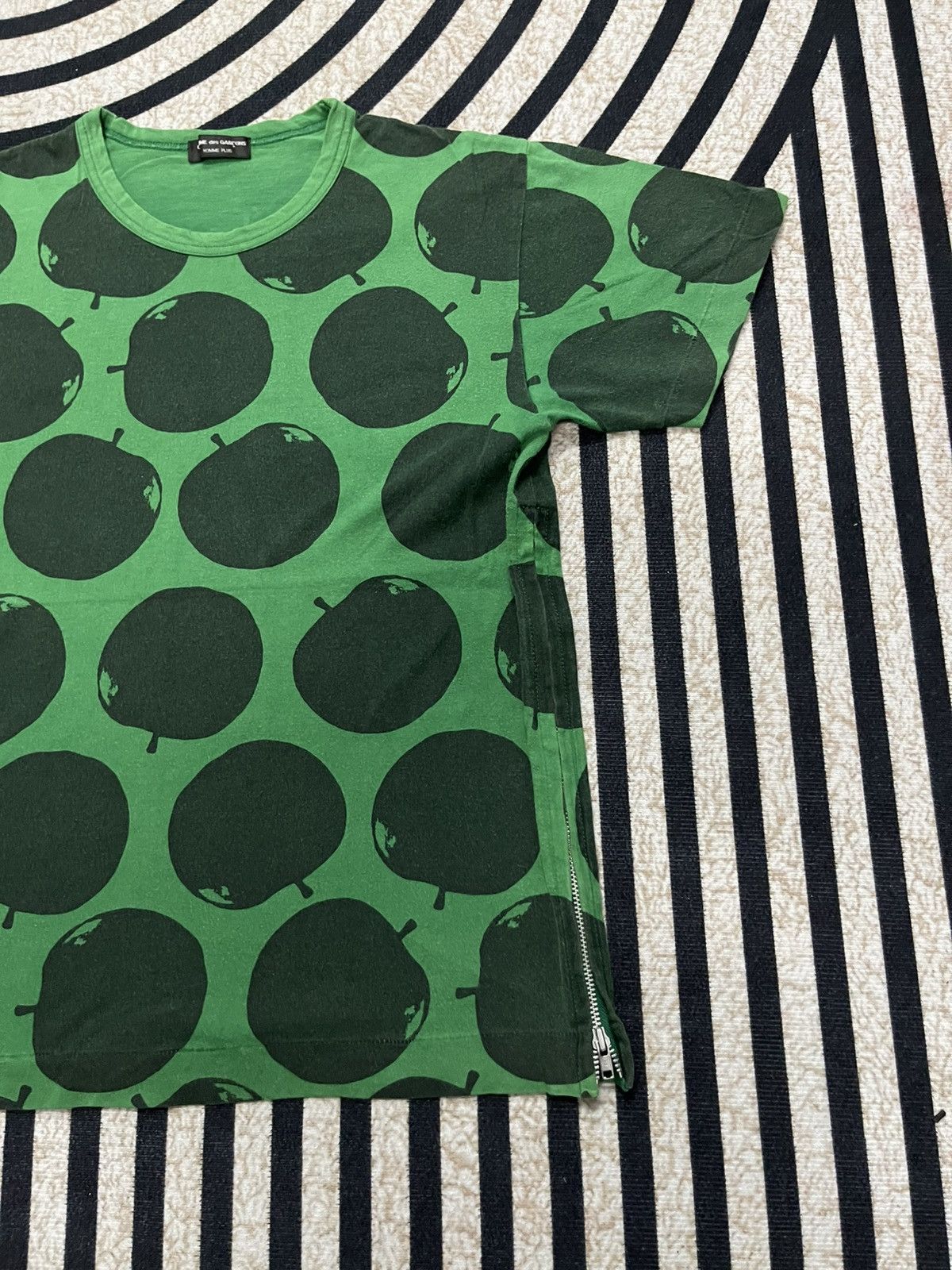 Comme des Garcons Homme Plus VINTAGE AD 2000 COMME DES GARCONS HOMME PLUS ZIP SIDE SHIRT Size US S / EU 44-46 / 1 - 5 Thumbnail