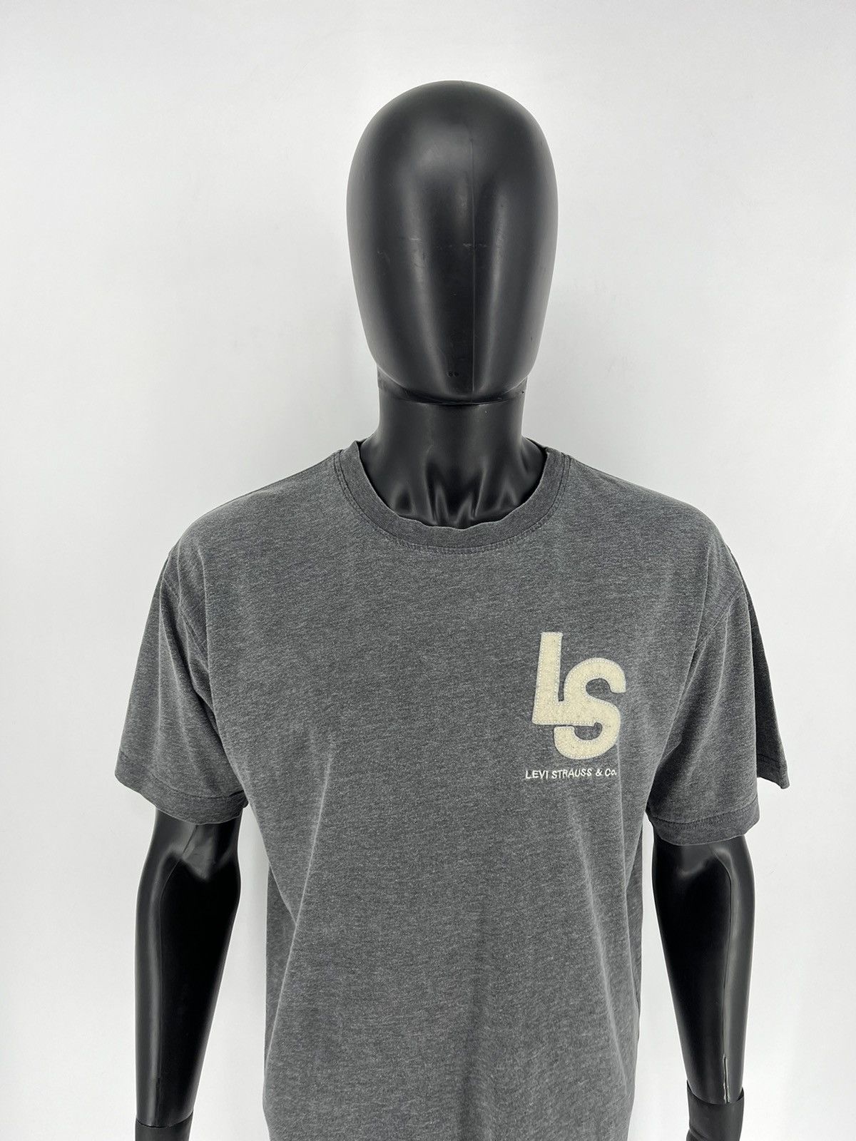 Levi's Vintage Clothing Vintage 90's Levis Jeans Tshirt Large Levis Usa Union Made Size US L / EU 52-54 / 3 - 5 Thumbnail