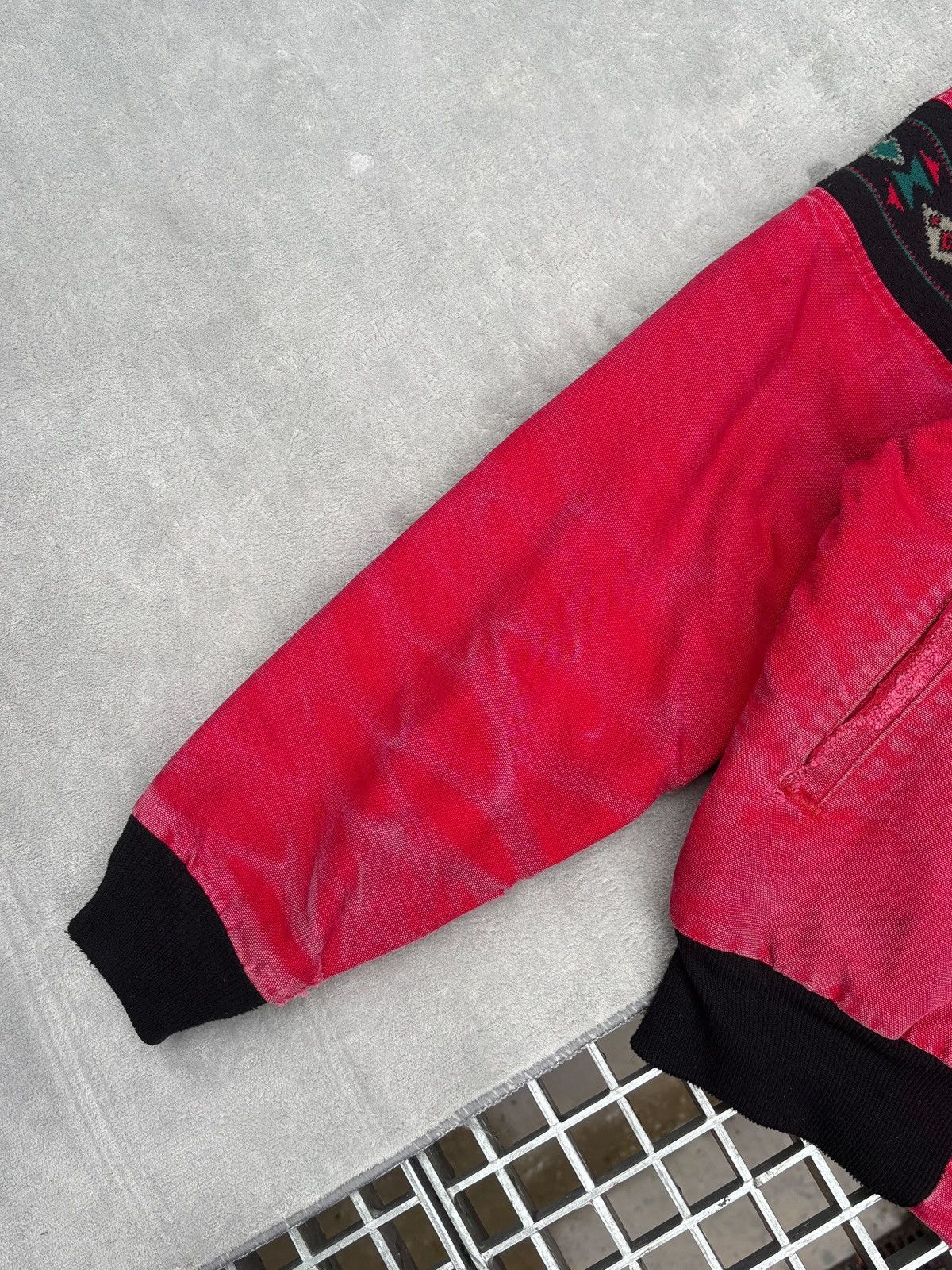 Carhartt × Vintage Carhartt J77 RED 1999 Santa Fe Aztec Southwest Jacket Size US L / EU 52-54 / 3 - 9 Thumbnail
