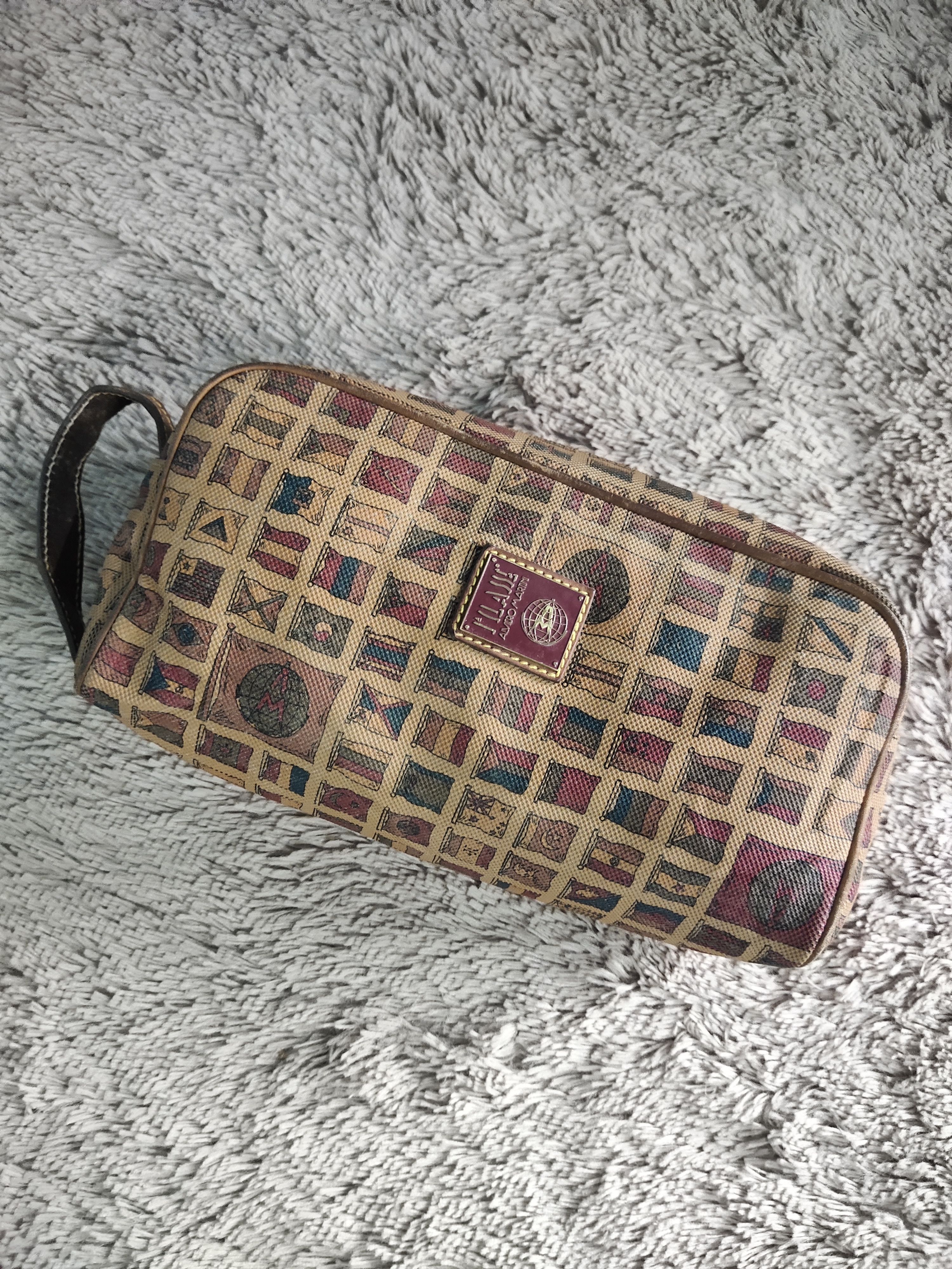 Alviero Martini × Vintage Authentic Alviero Martini clutch bag Size ONE SIZE - 10 Thumbnail