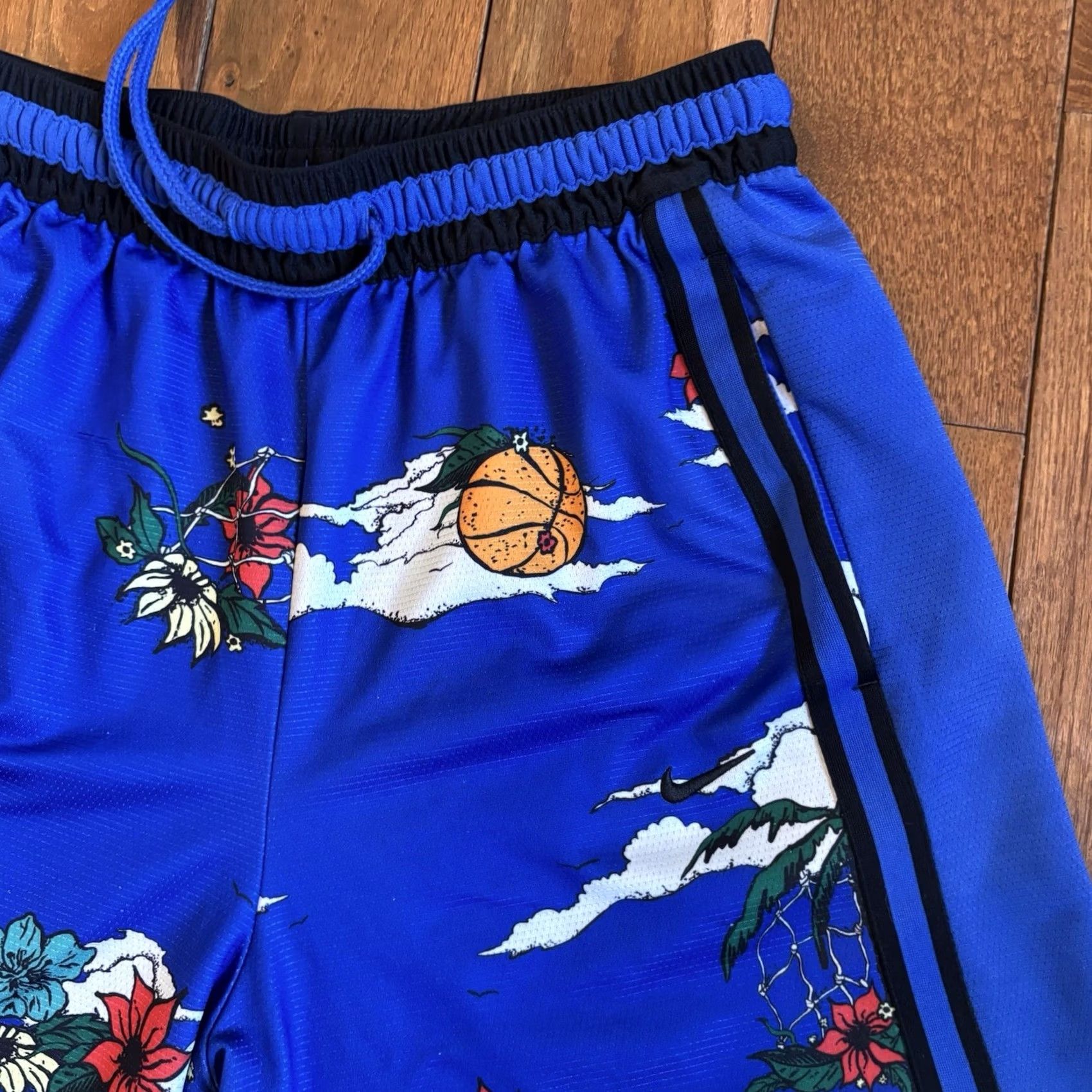 Nike VINTAGE? No. Size US 31 - 4 Thumbnail