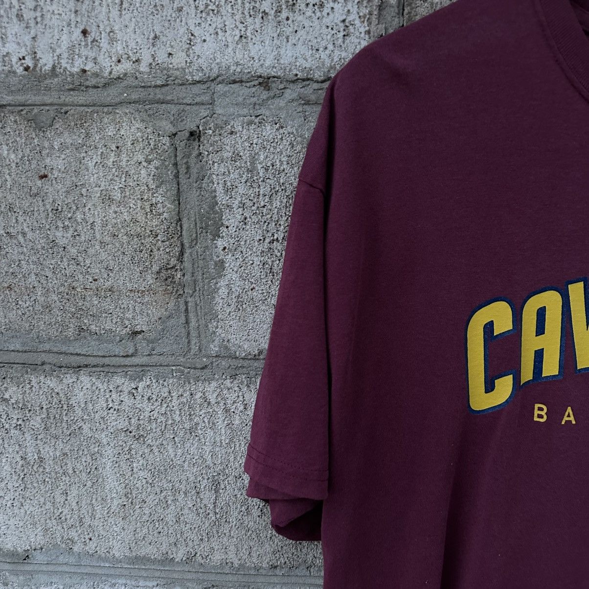 Grailed VTG Adult Cavaliers Basketball Flash Seats T-shirts Big Logo Size US XL / EU 56 / 4 - 6 Thumbnail