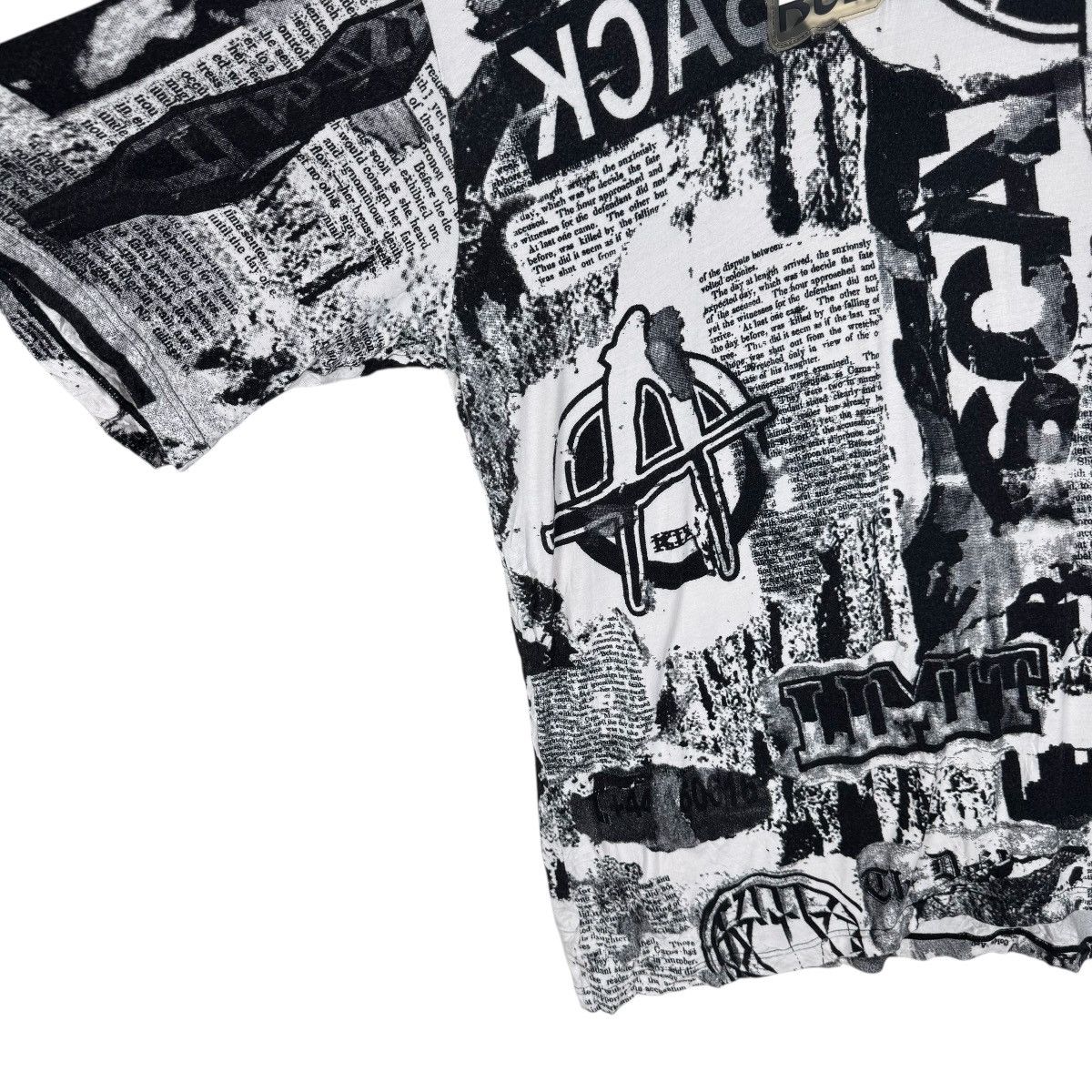KTZ ☀️KTZ NEWSPAPER OVERSIZED T SHIRTS Size US XS / EU 42 / 0 - 7 Thumbnail