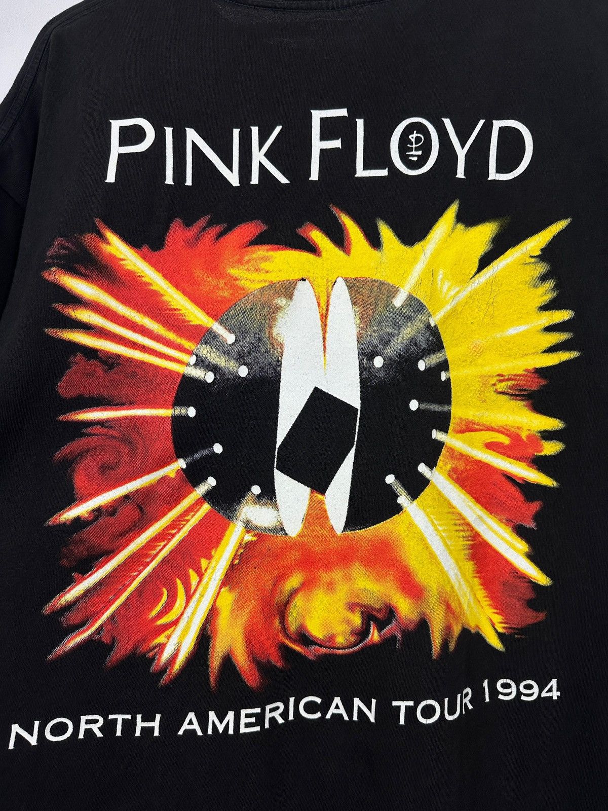 Band Tees 1994 Vintage Pink Floyd North American Tour Brockum T-Shirt Size US XL / EU 56 / 4 - 18 Thumbnail