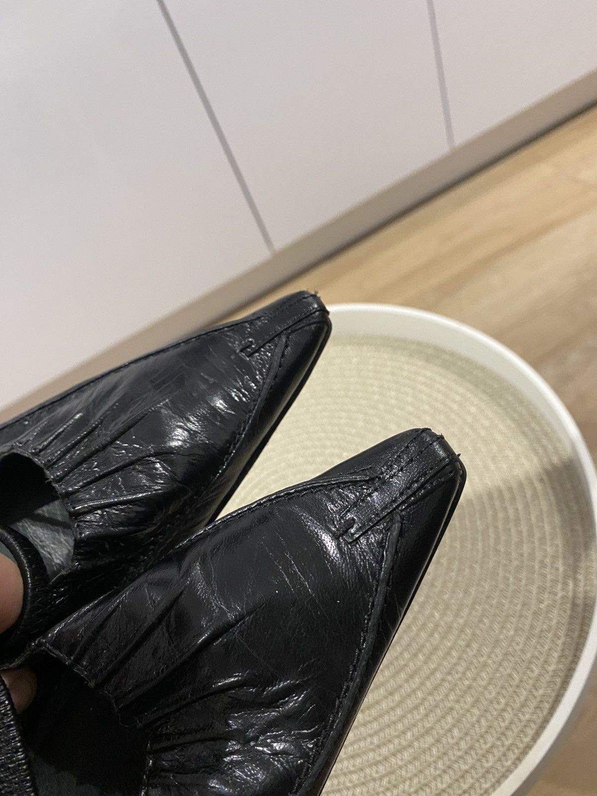 vintage Italian black patent hills/ballet shoes