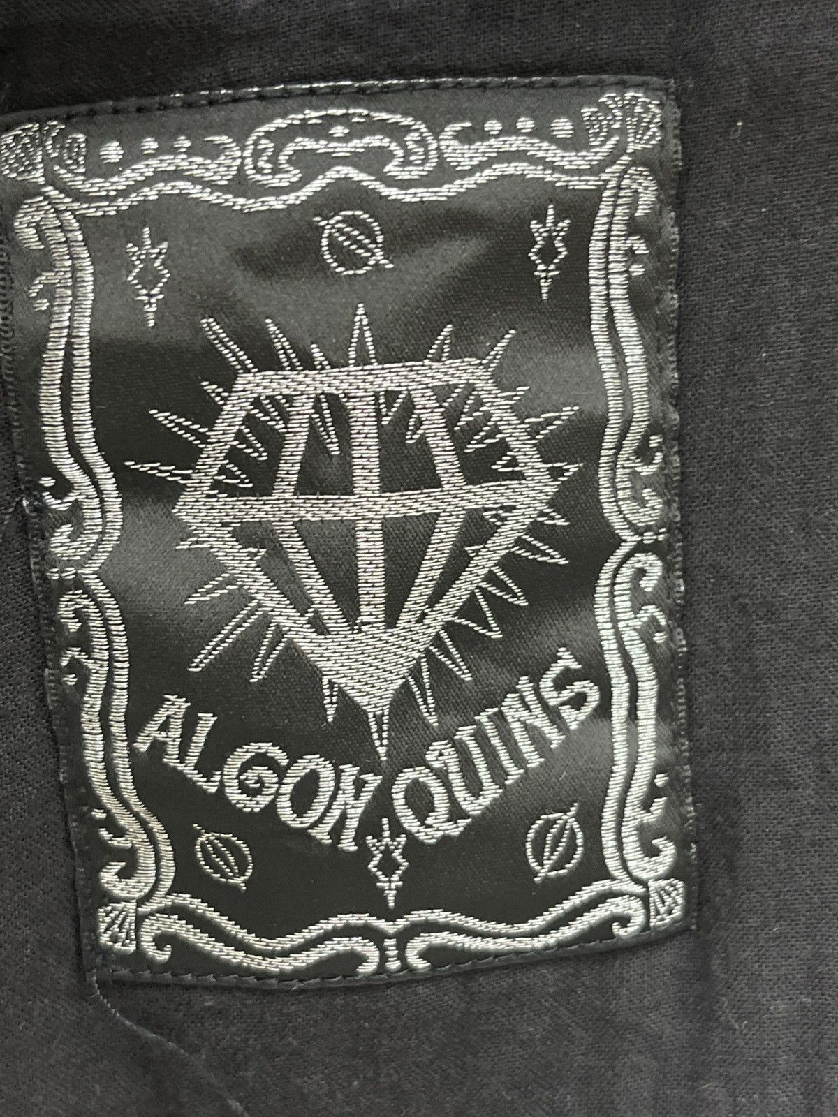 If Six Was Nine × Japanese Brand 🔥🔥ARCHIVE ALGON QUINS SKULLS PRINT DETACHABLE SLEEVE JACKET Size S / US 4 / IT 40 - 18 Thumbnail