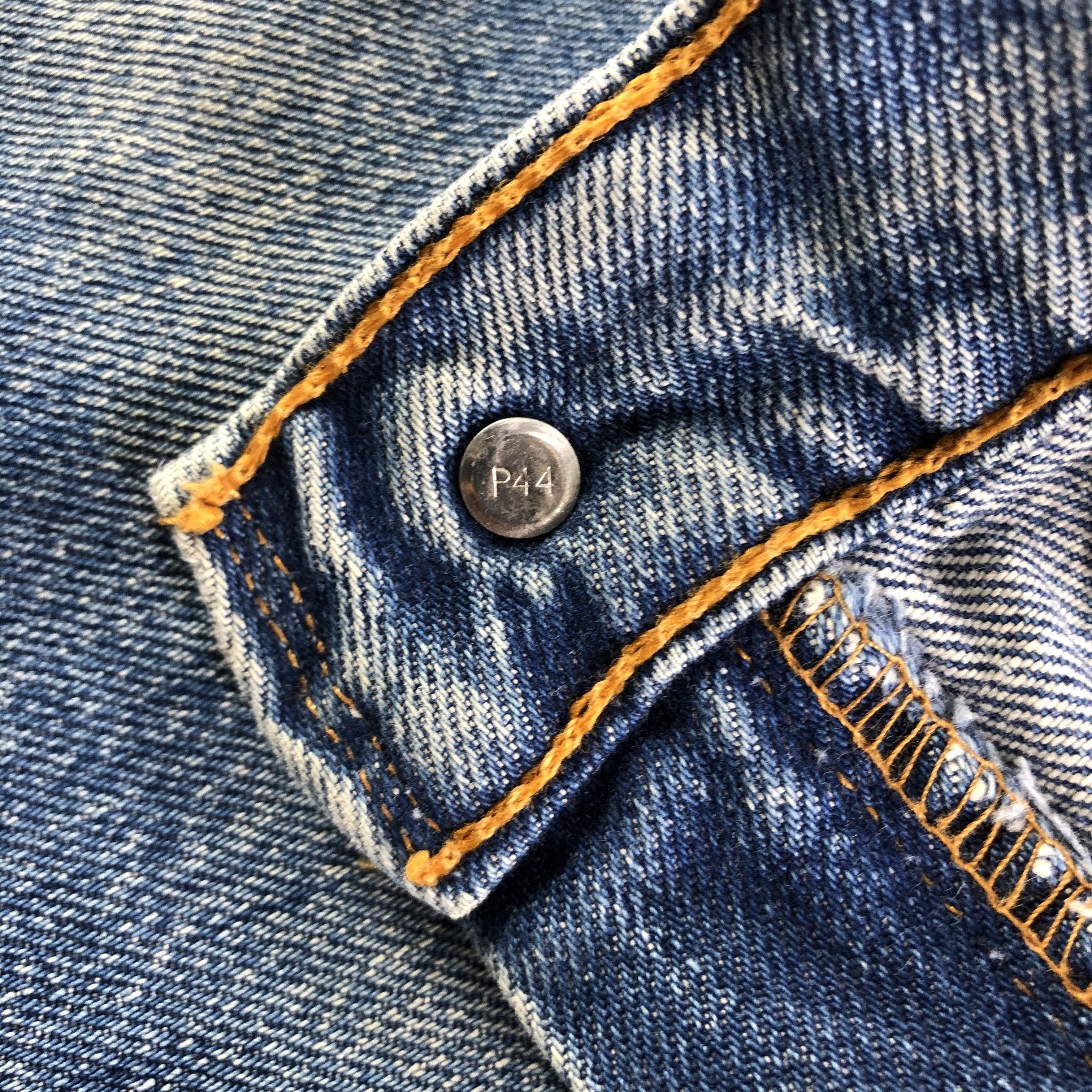 Levi's Vintage Levis 613 Jeans Faded Blue Denim KJ2985 Size US 29 - 9 Thumbnail