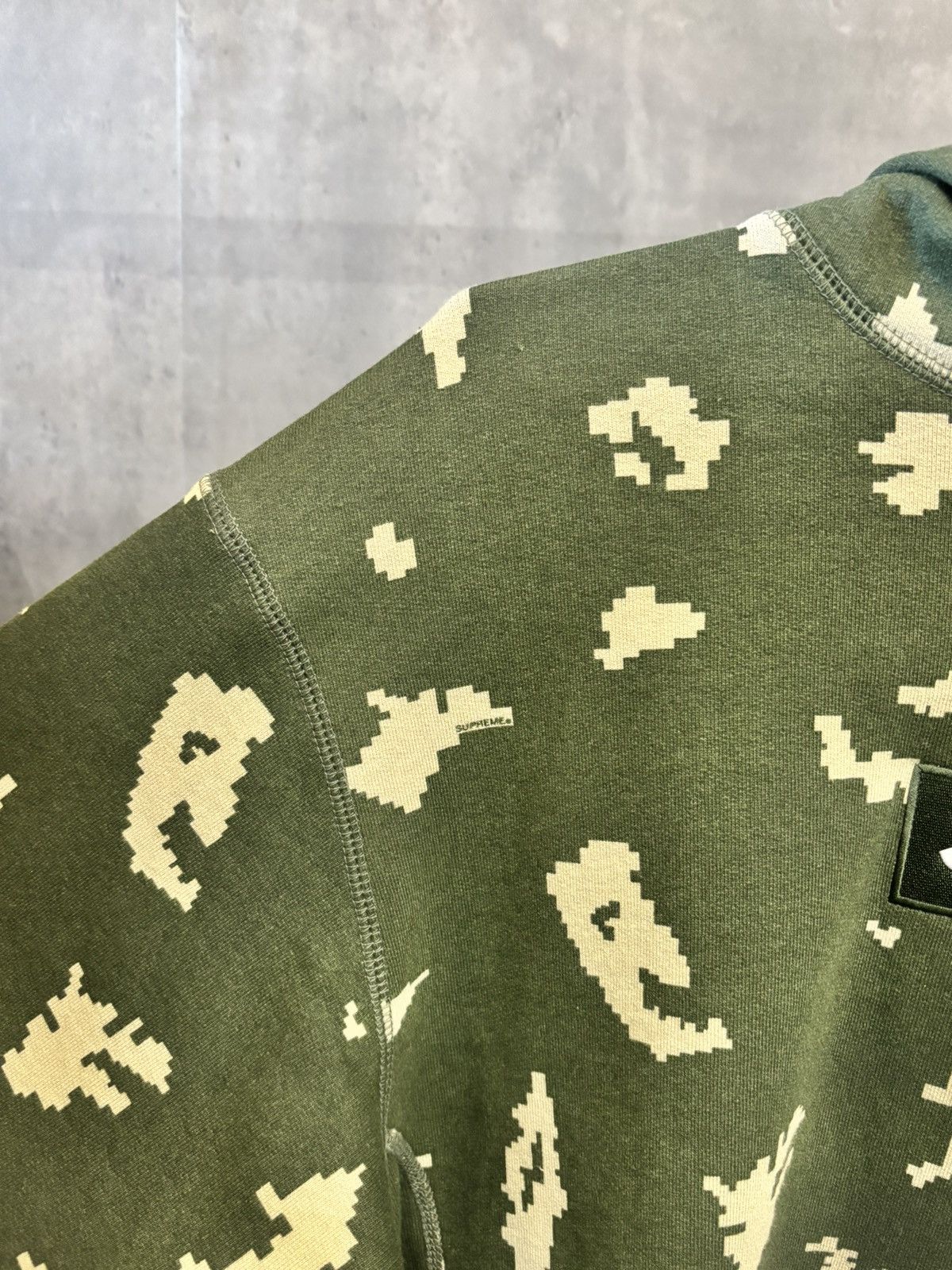 Supreme SUPREME CAMO BOX LOGO HOODIE SIZE M Size US M / EU 48-50 / 2 - 5 Thumbnail
