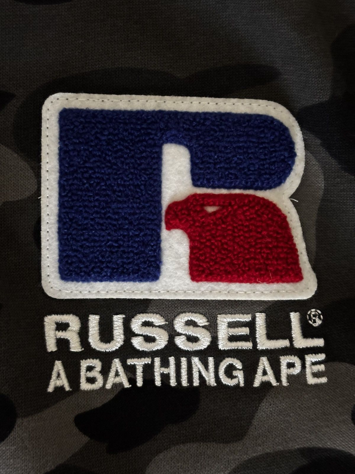 Bape Ape bape x Russell color camo college pullover hoodie M mew Size US M / EU 48-50 / 2 - 6 Thumbnail