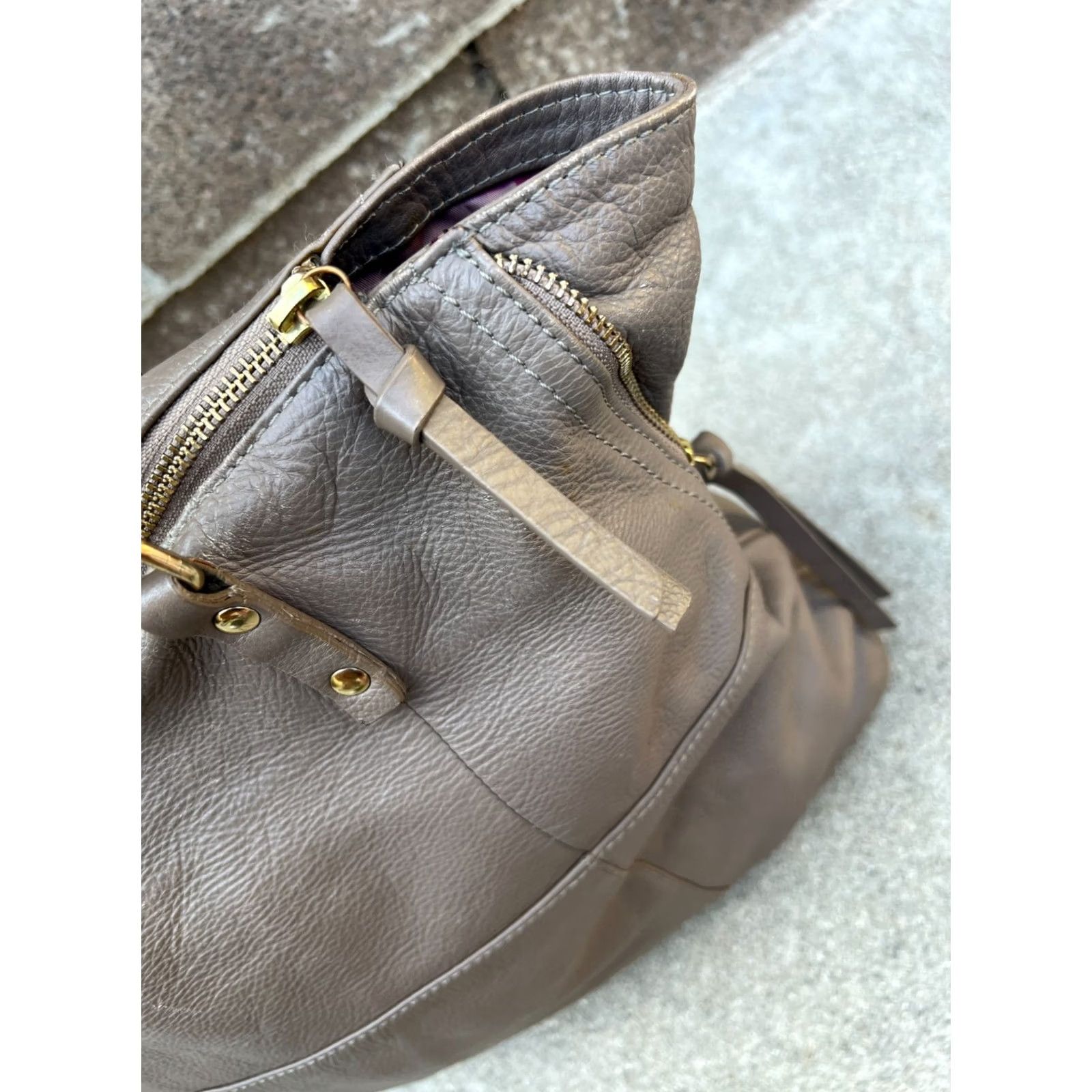 Vintage Kooba Satchel Shoulder Bag Purse Women's Leather Zipper Brown Crossbody Gray Brown Purled Pebbled Handbag Medium 14W x 12H x 4D Size ONE SIZE - 4 Thumbnail
