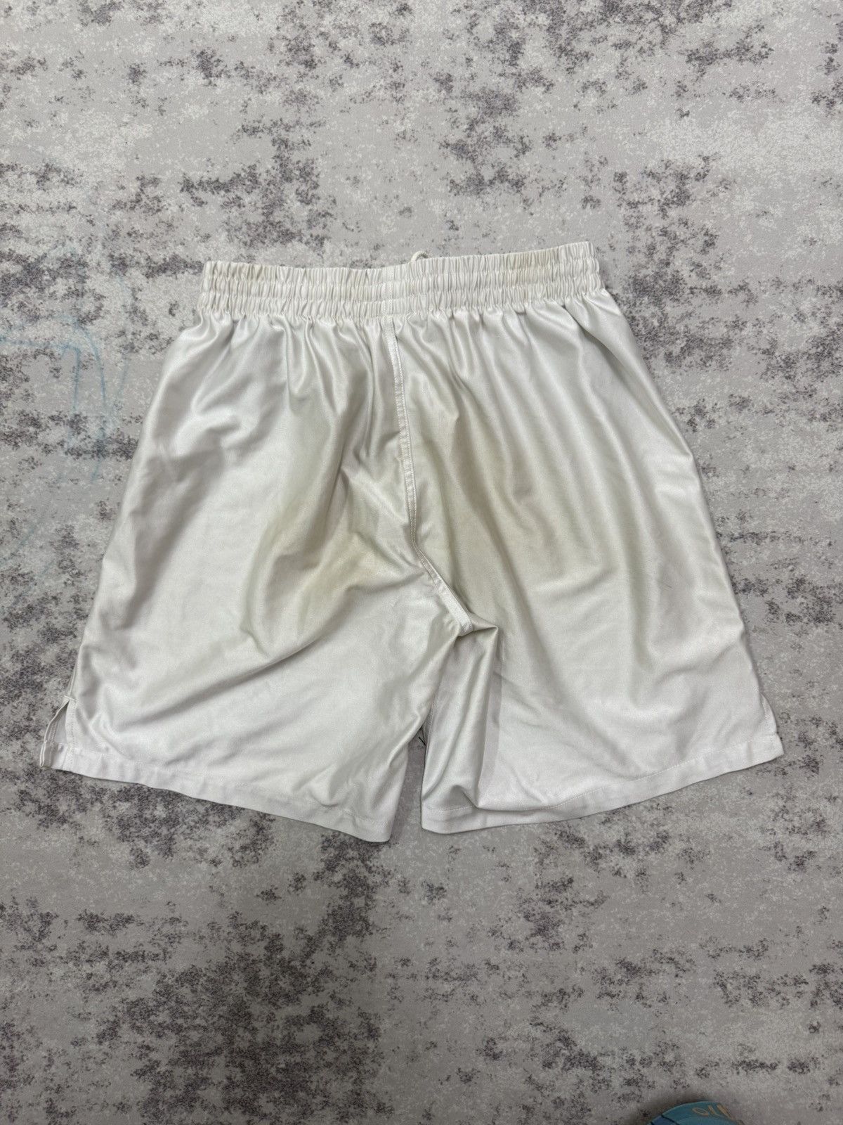 Umbro Vintage 90s Umbro ProducedBy Descente Nylon Sportswear Pants Size US 26 / EU 42 - 7 Thumbnail