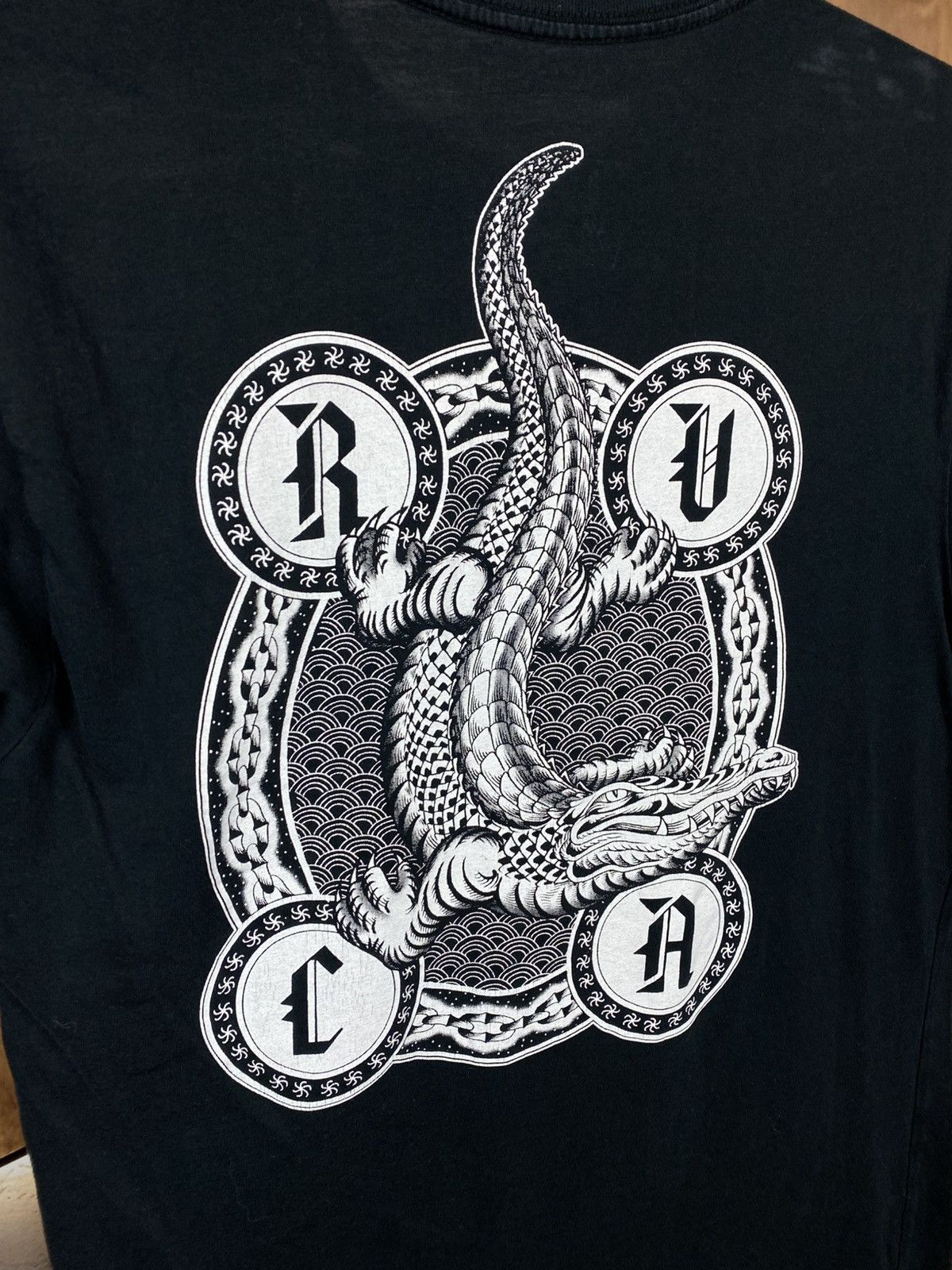 RVCA 🐊T-Shirt RVCA VA Crocodile Skate Band Tee🐊 Size US S / EU 44-46 / 1 - 4 Thumbnail